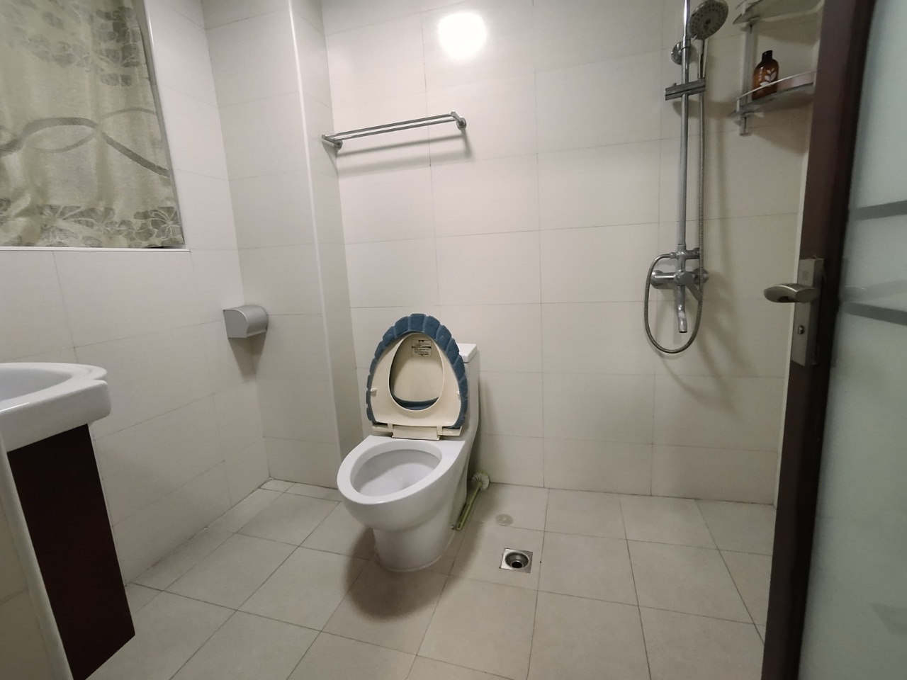 荷塘嘉苑 4室2厅2卫 52.8万 荷塘嘉苑 4室2厅2卫 52.8万室内图