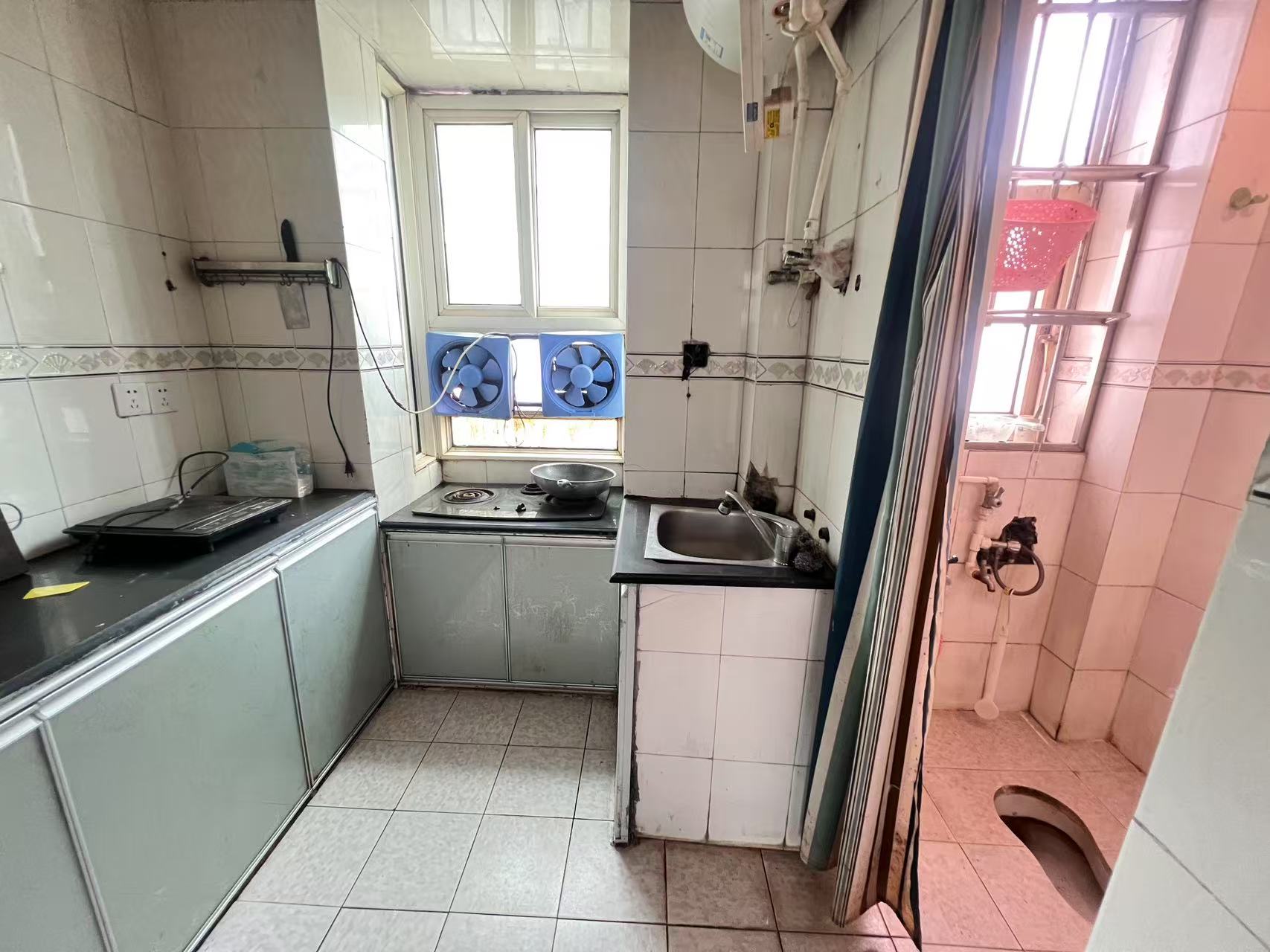 钟鼓岭 2室1厅1卫 15.8万 钟鼓岭 2室1厅1卫 15.8万室内图