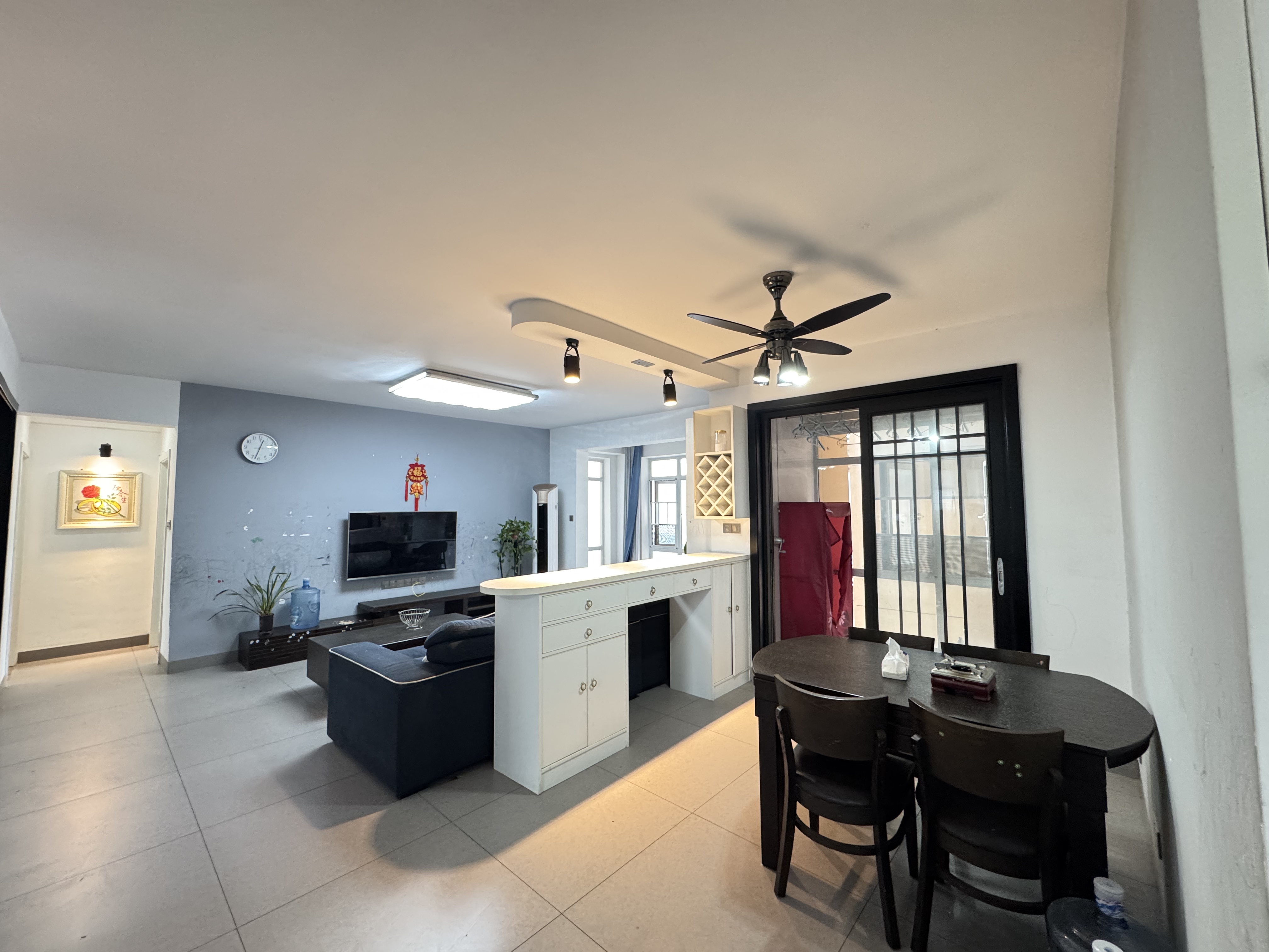 城市公园 3室2厅2卫 52.8万 城市公园 3室2厅2卫 52.8万室内图