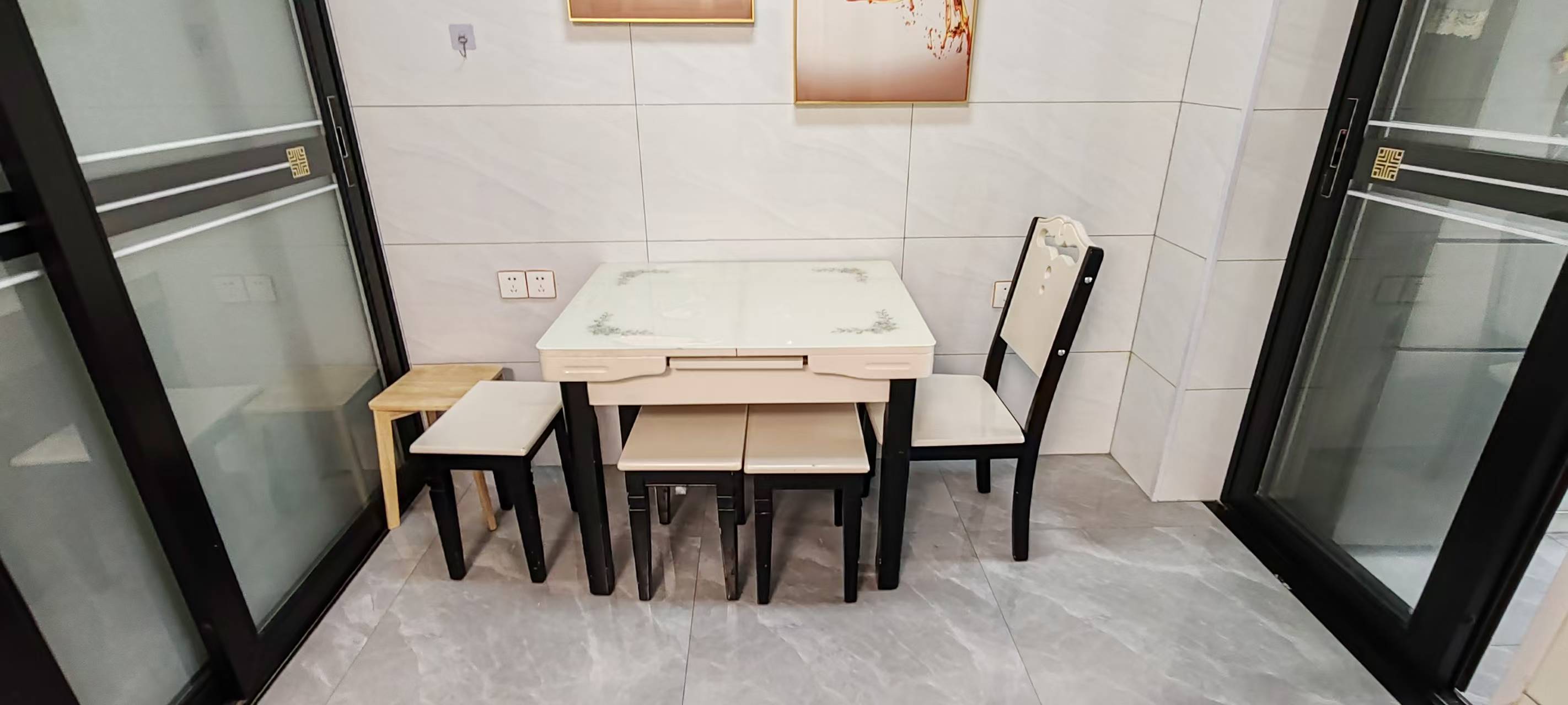 赫山新天地 1室1厅1卫 1500.0元/月 赫山新天地 1室1厅1卫 1500.0元/月室内图