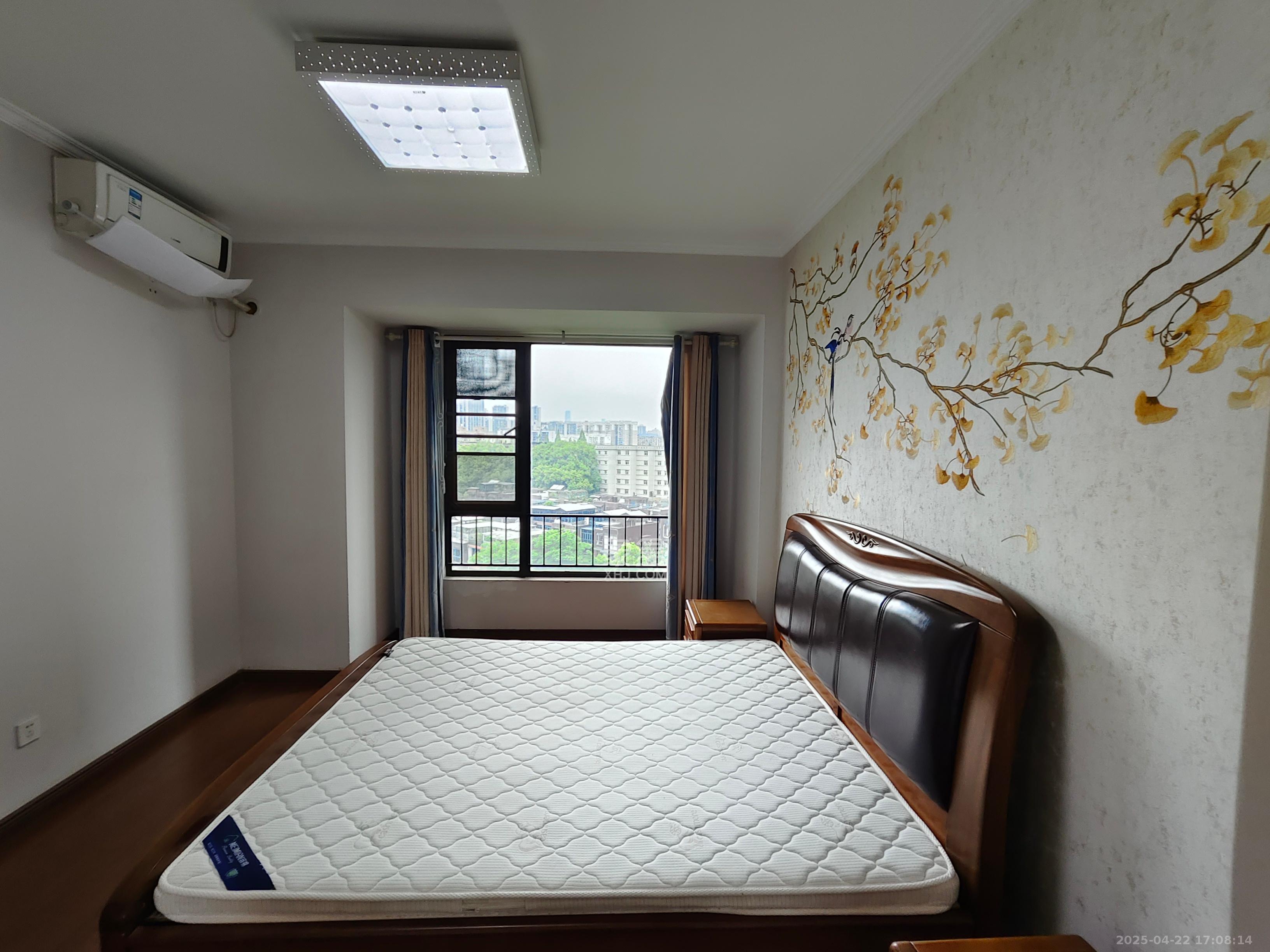 万科金域华府三四期  4室2厅2卫    3600.0元/月 万科金域华府三四期  4室2厅2卫    3600.0元/月室内图