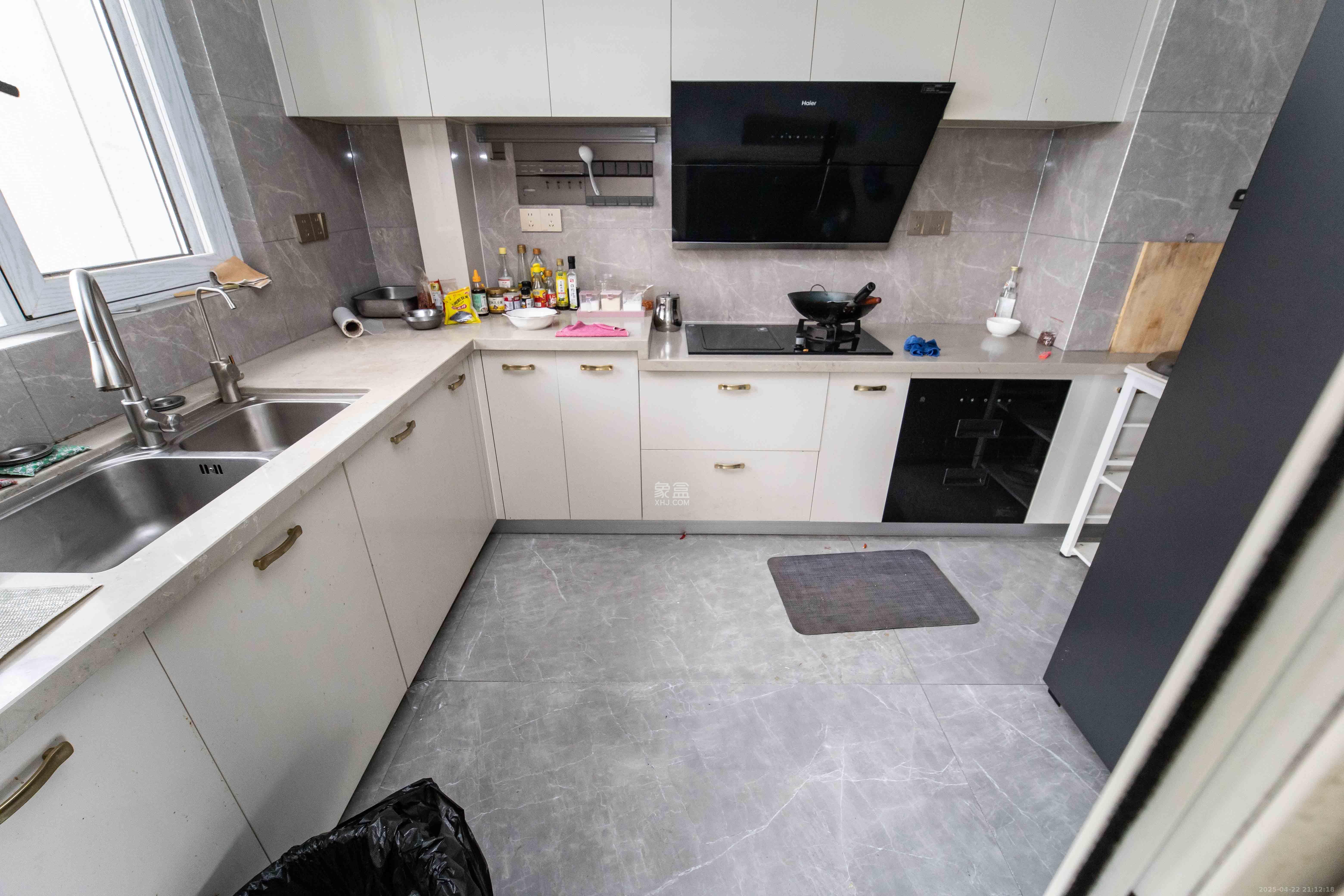 德奥悦东方 4室2厅3卫 249.00万 德奥悦东方 4室2厅3卫 249.00万厨房