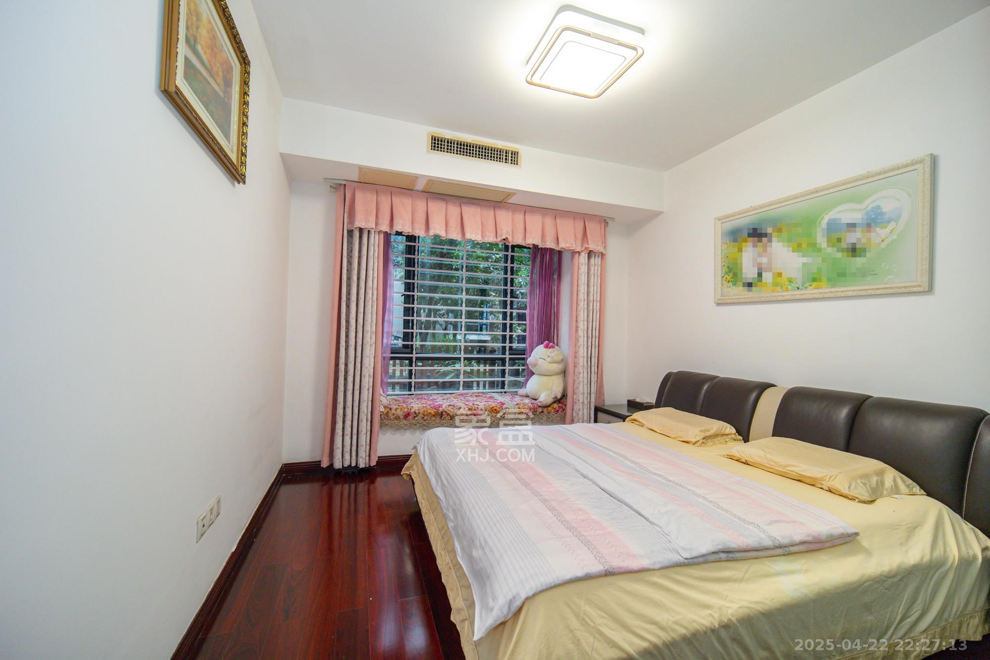 美林水郡  1室2厅1卫    228.0万 美林水郡  1室2厅1卫    228.0万卧室