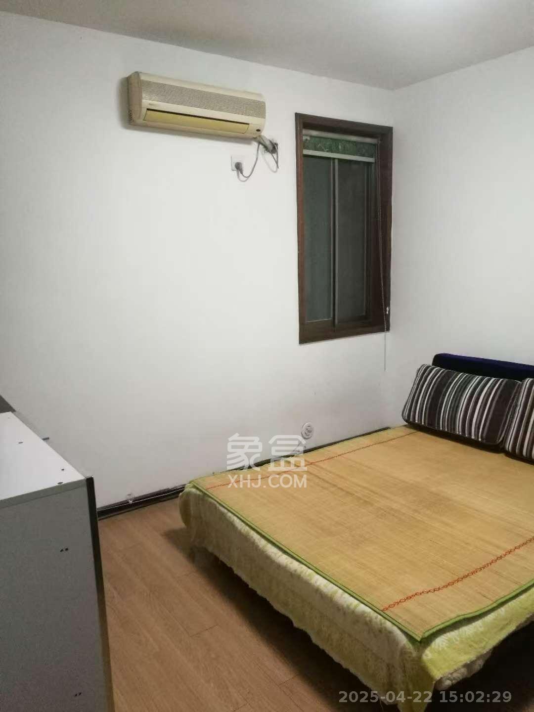 汽制宿舍 2室1厅1卫 1800.0元/月 汽制宿舍 2室1厅1卫 1800.0元/月室内图