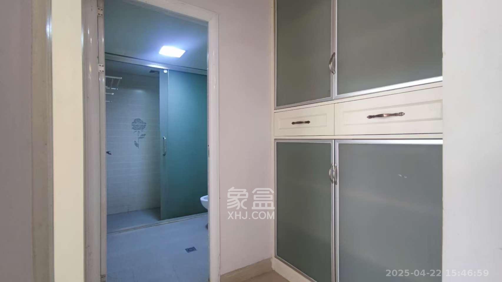 中建麓山和苑  2室2厅1卫   1500.00元/月室内图1