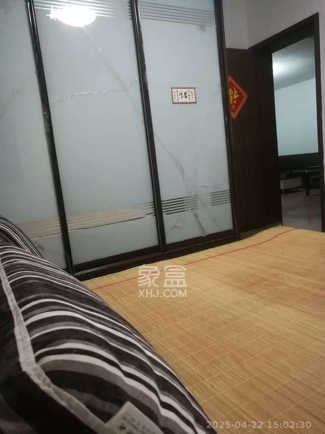 汽制宿舍 2室1厅1卫 1800.0元/月 汽制宿舍 2室1厅1卫 1800.0元/月室内图