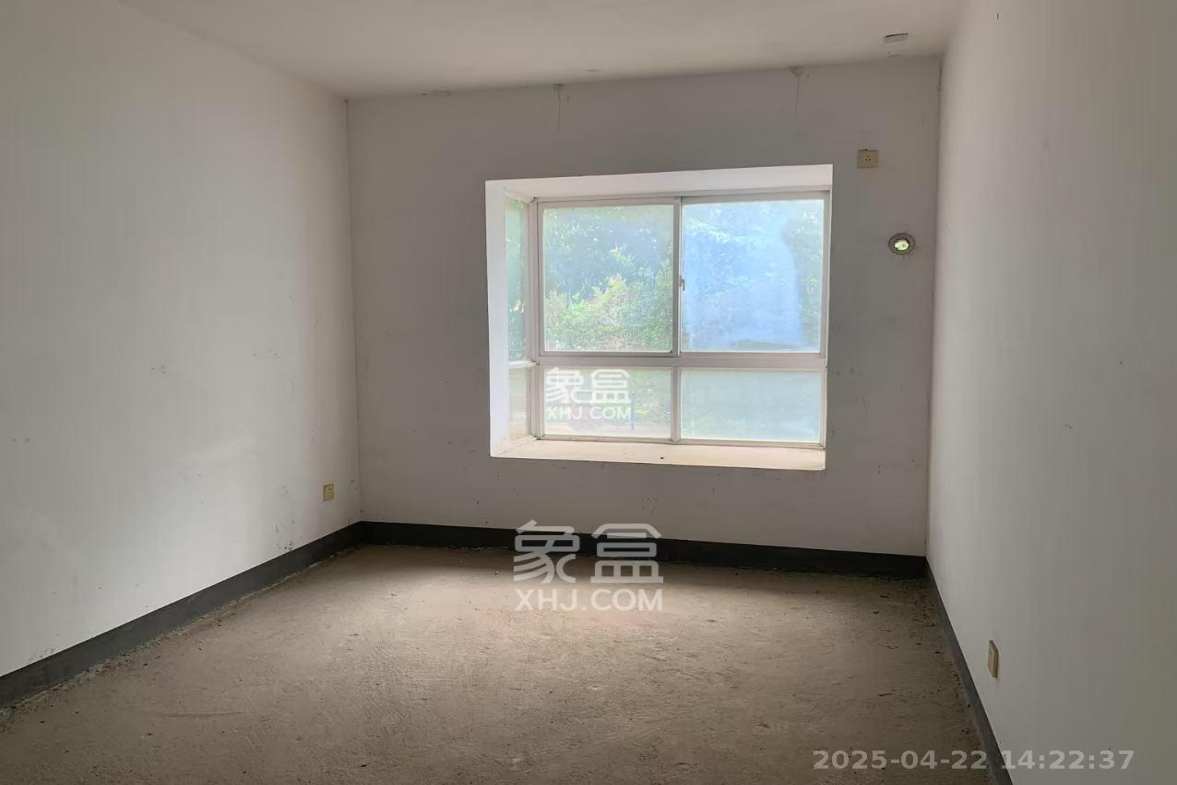 升远君尚嘉筑 5室2厅1卫 2700.0元/月 升远君尚嘉筑 5室2厅1卫 2700.0元/月室内图