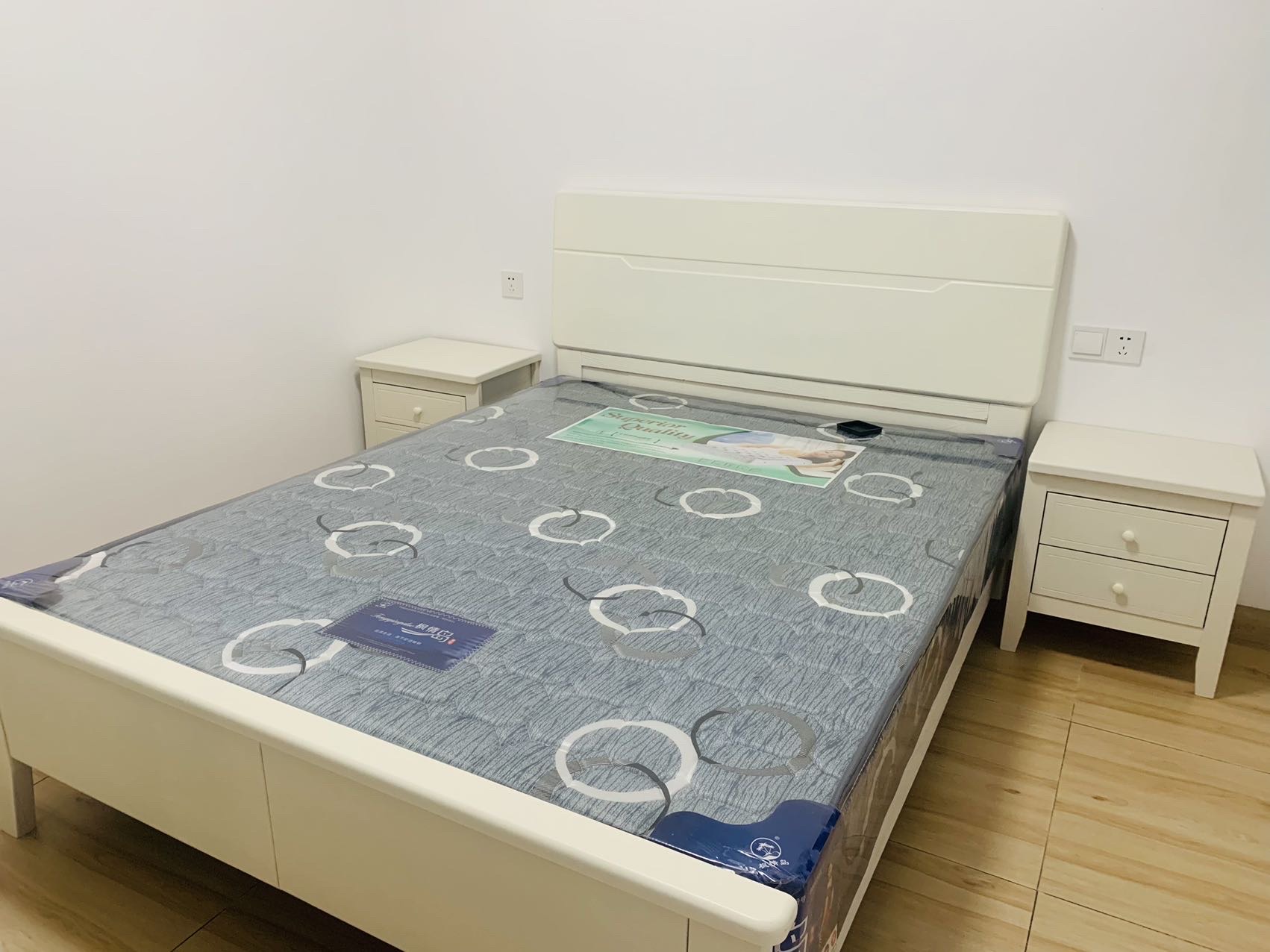 雅士林欣城  3室0厅0卫   2500.00元/月室内图