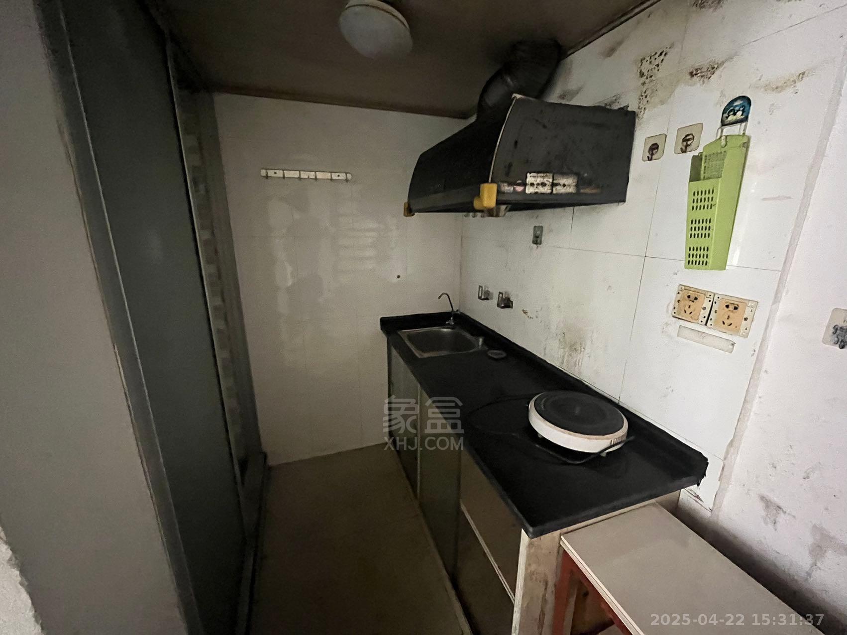 尚格名城东岸花园  1室0厅0卫    1500.0元/月 尚格名城东岸花园  1室0厅0卫    1500.0元/月室内图