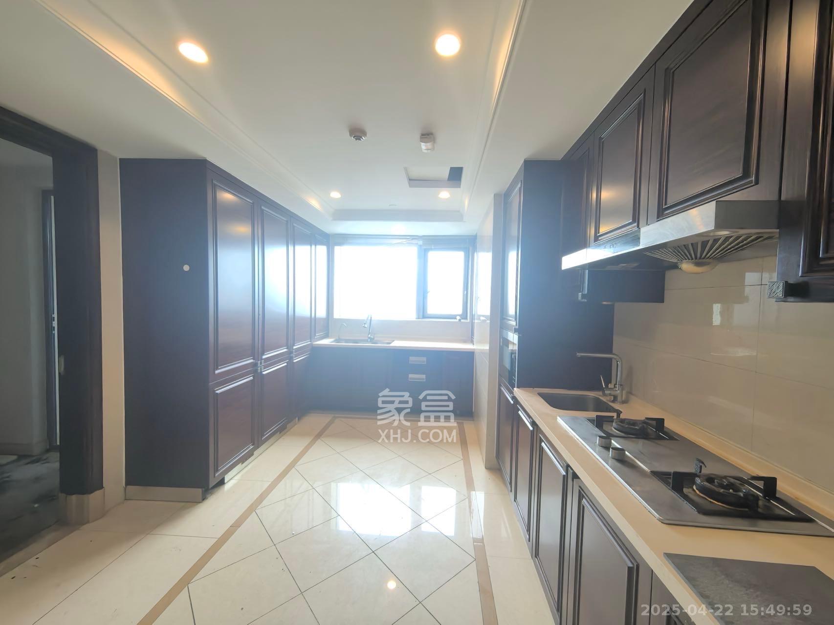 华远隆玺 4室2厅3卫 15000.0元/月 华远隆玺 4室2厅3卫 15000.0元/月室内图