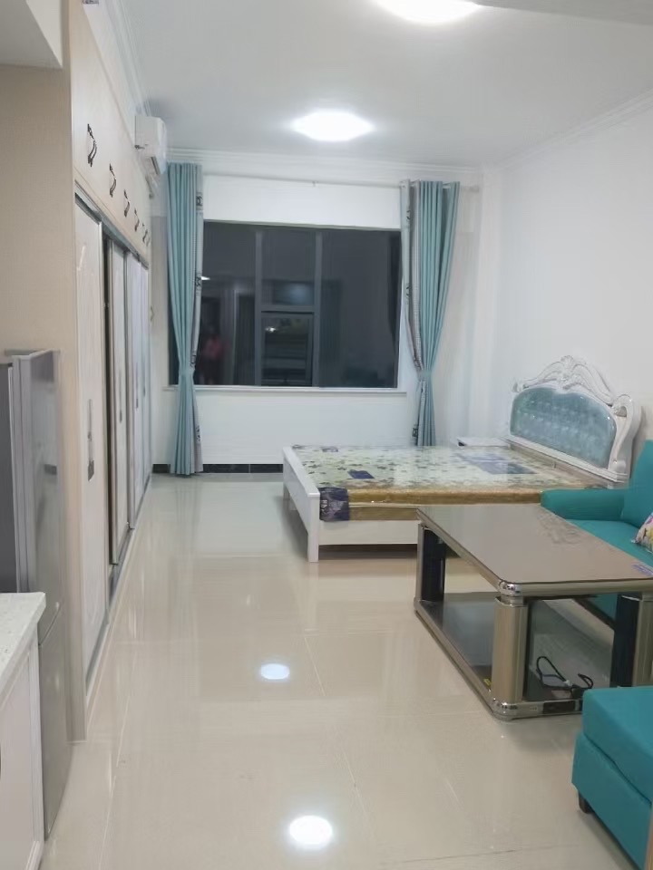 五洲锦城  1室1厅1卫    1500.0元/月室内图