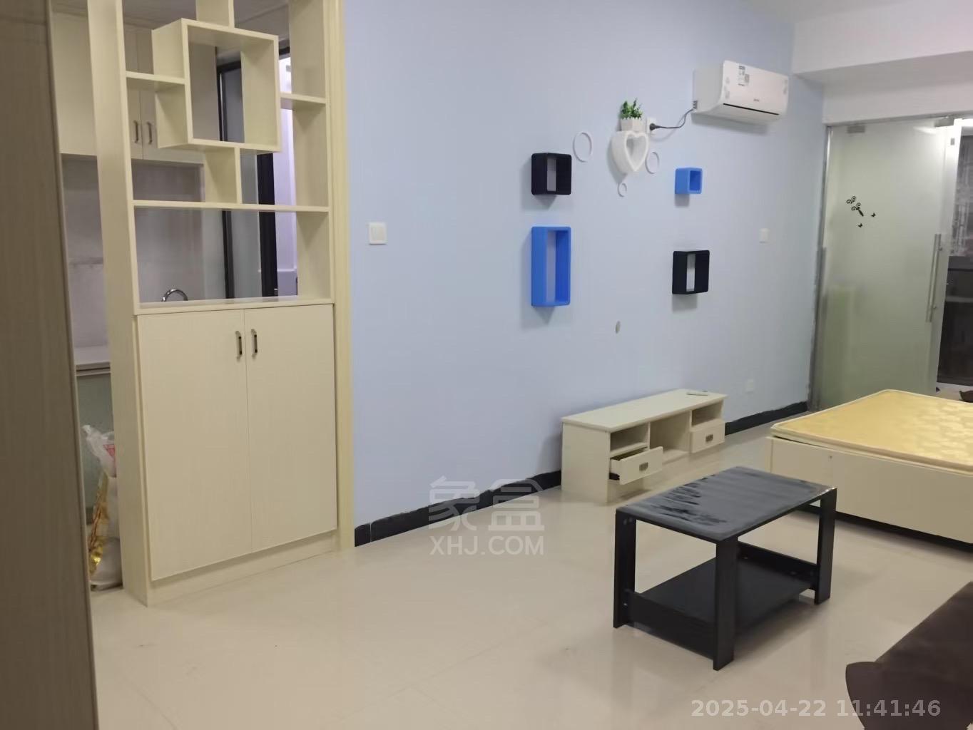 中建御山和苑  1室1厅1卫   1399.00元/月室内图
