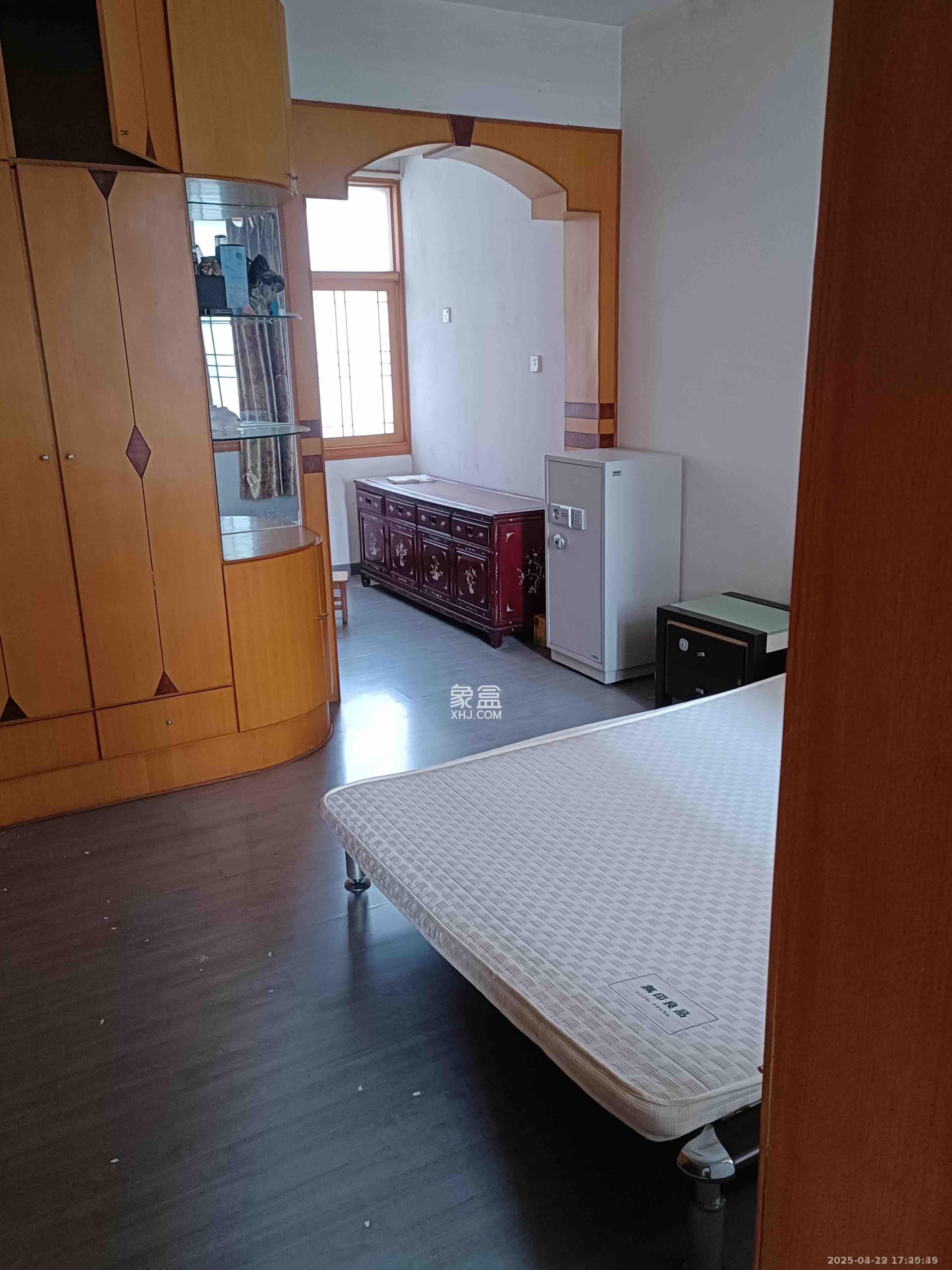 湘雅附二宿舍(劳动村) 3室1厅1卫 2500.0元/月 湘雅附二宿舍(劳动村) 3室1厅1卫 2500.0元/月室内图