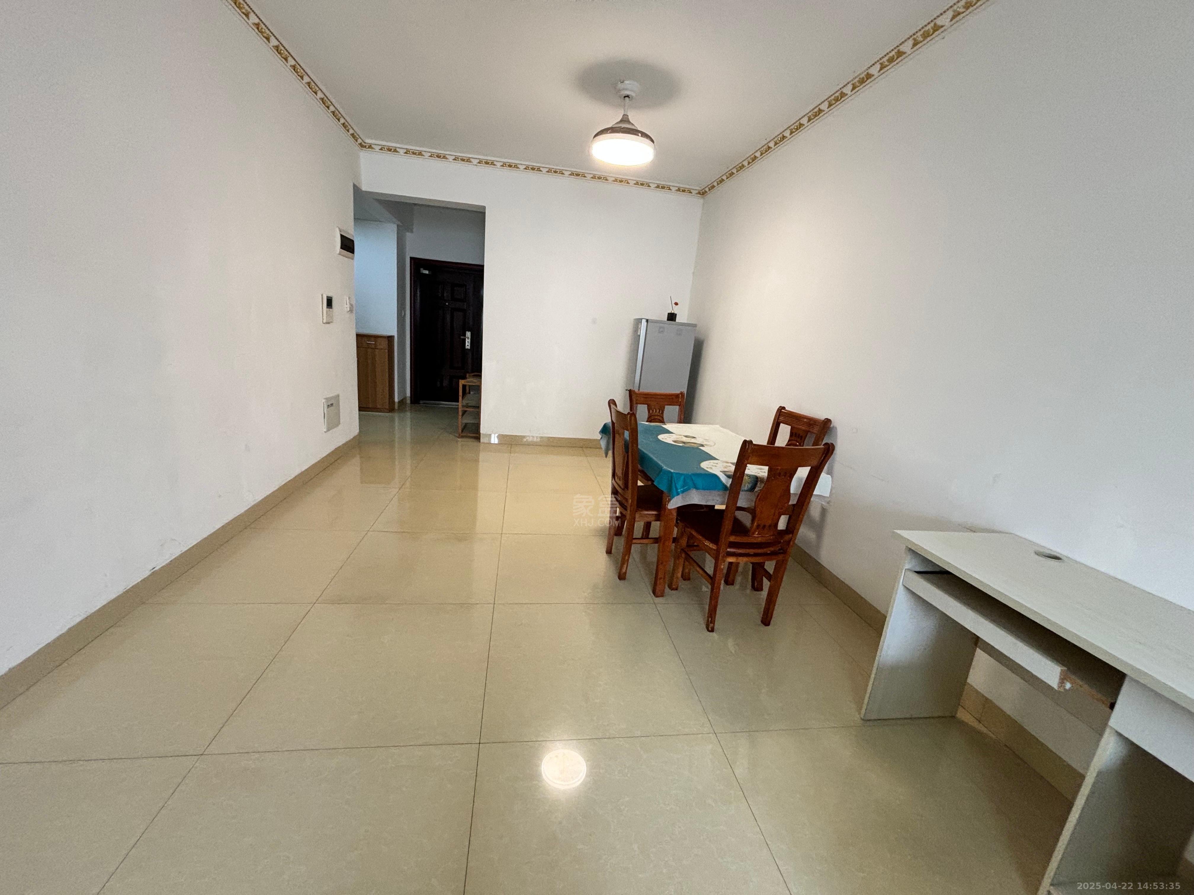 翠谷城 2室1厅1卫 1600.0元/月 翠谷城 2室1厅1卫 1600.0元/月室内图