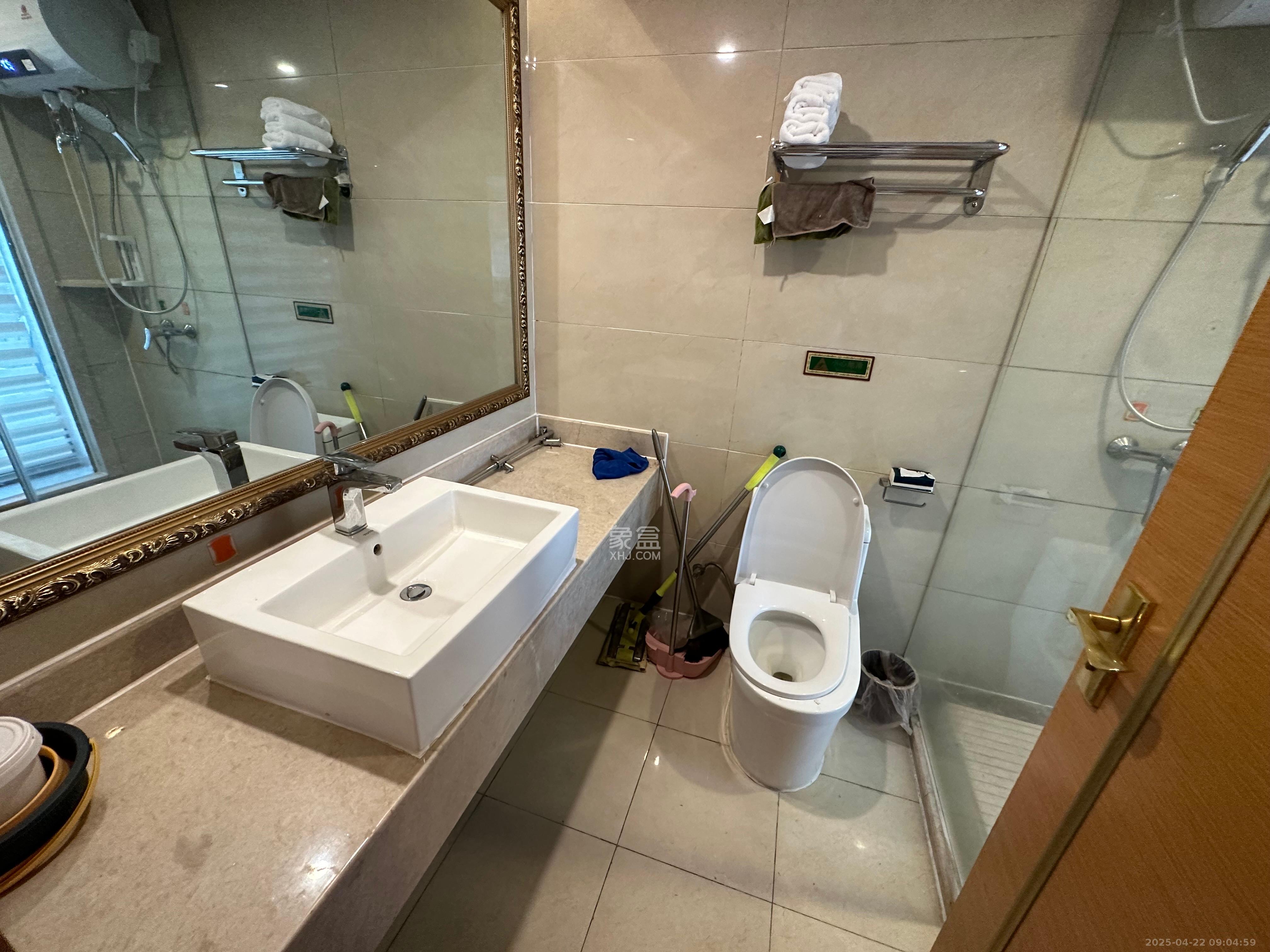 宇成开福广场 1室1厅1卫 2200.0元/月 宇成开福广场 1室1厅1卫 2200.0元/月室内图