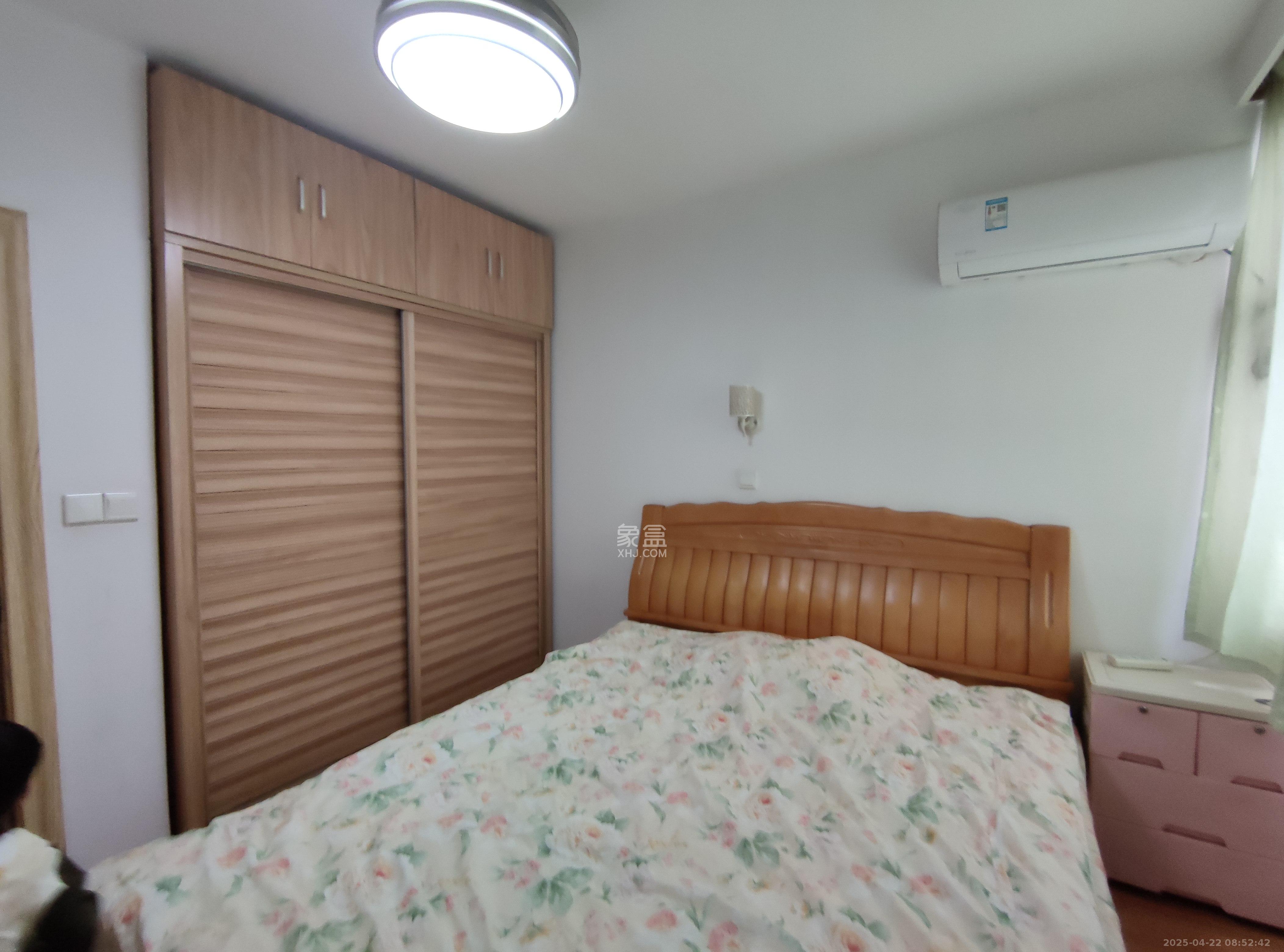 栗塘村  2室2厅1卫   16.80万客厅