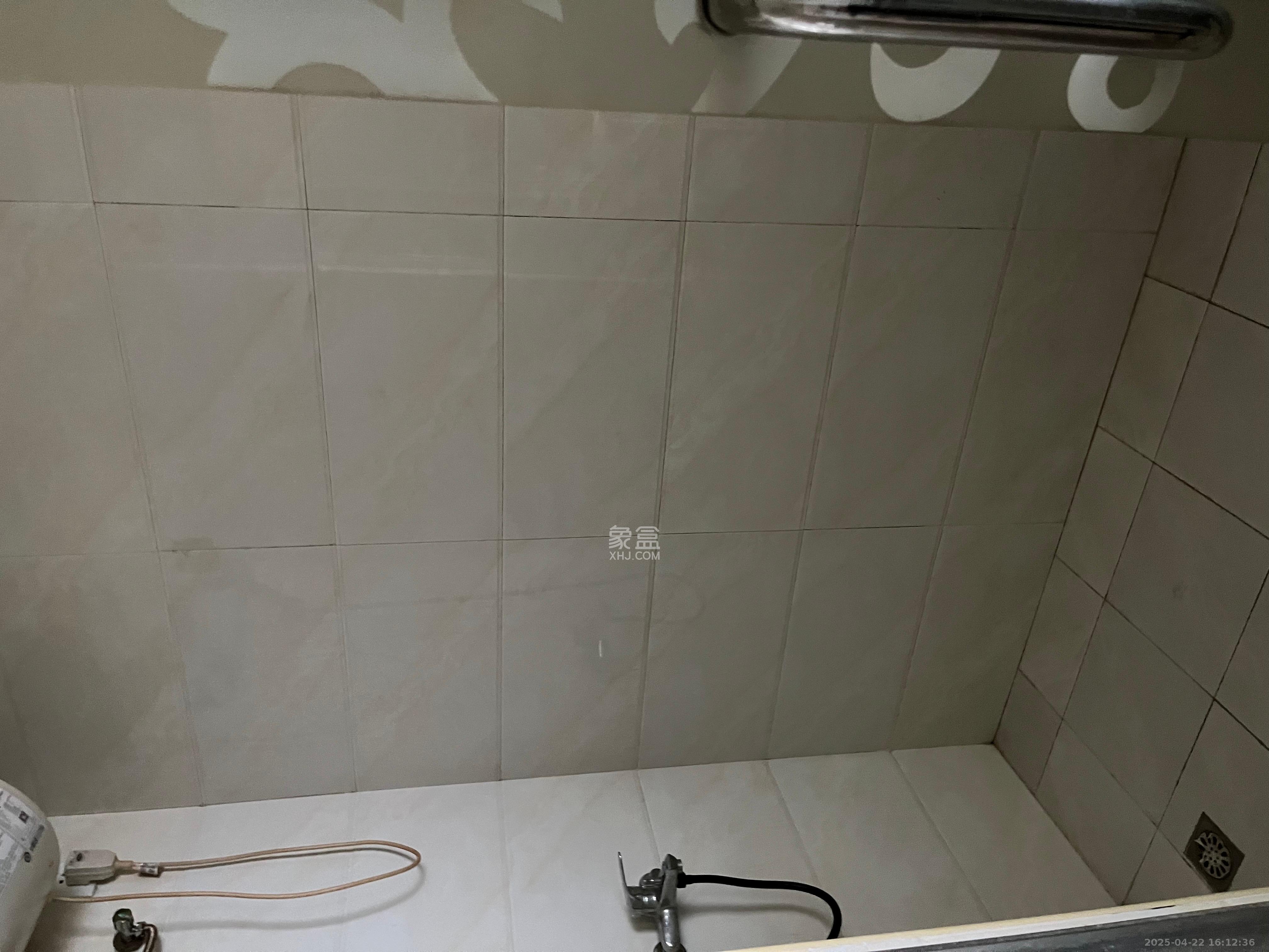 恒泰广场 1室1厅1卫 1900.0元/月 恒泰广场 1室1厅1卫 1900.0元/月室内图