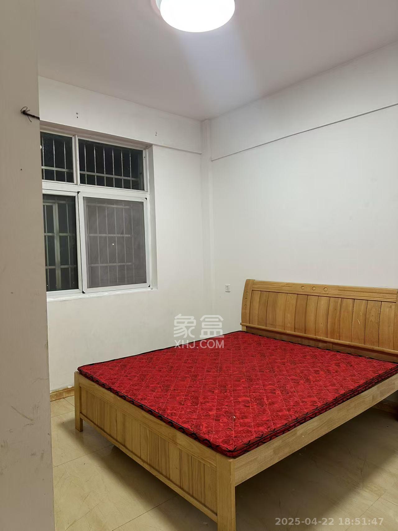 金鹰机电大市场 2室1厅1卫 1200.0元/月 金鹰机电大市场 2室1厅1卫 1200.0元/月室内图