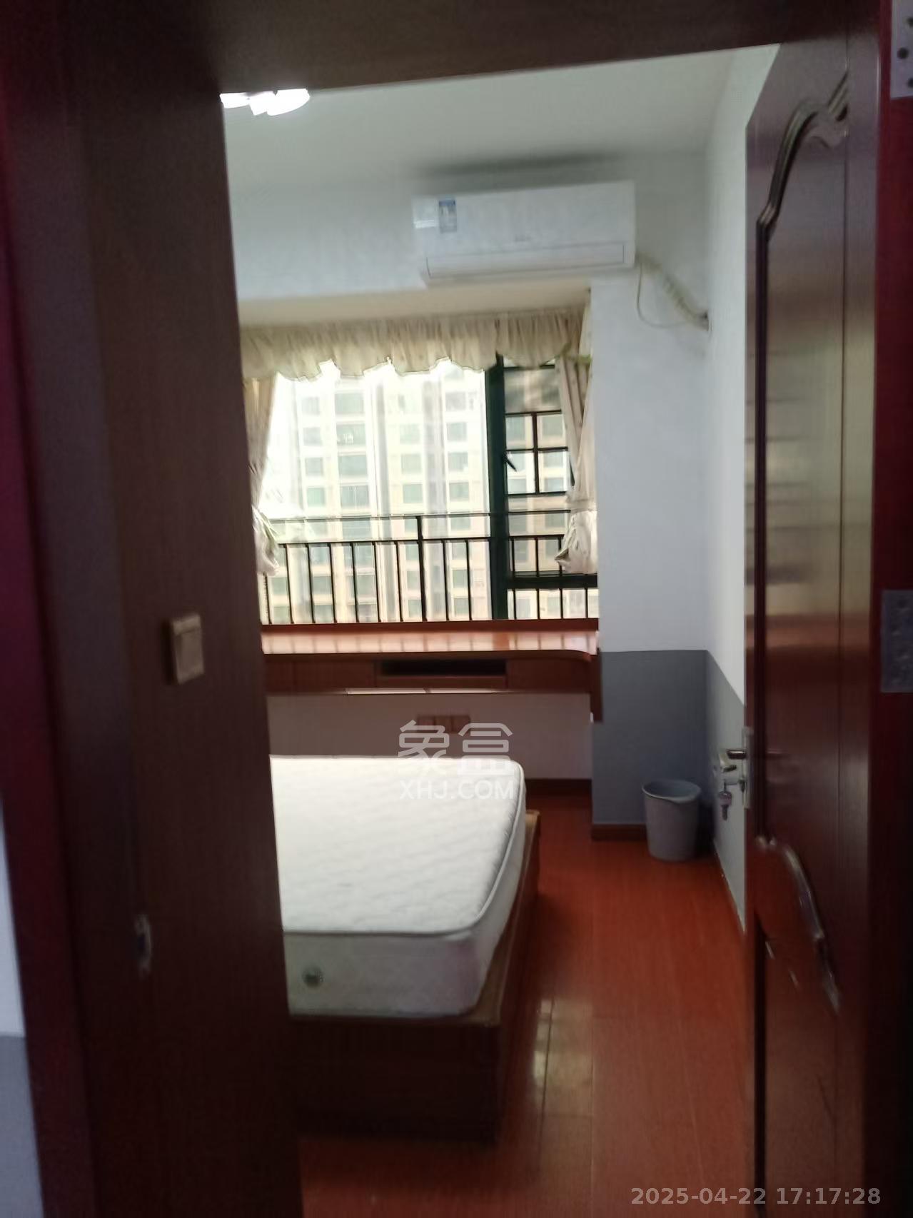 富基世纪公园 4室2厅1卫 2000.0元/月 富基世纪公园 4室2厅1卫 2000.0元/月室内图