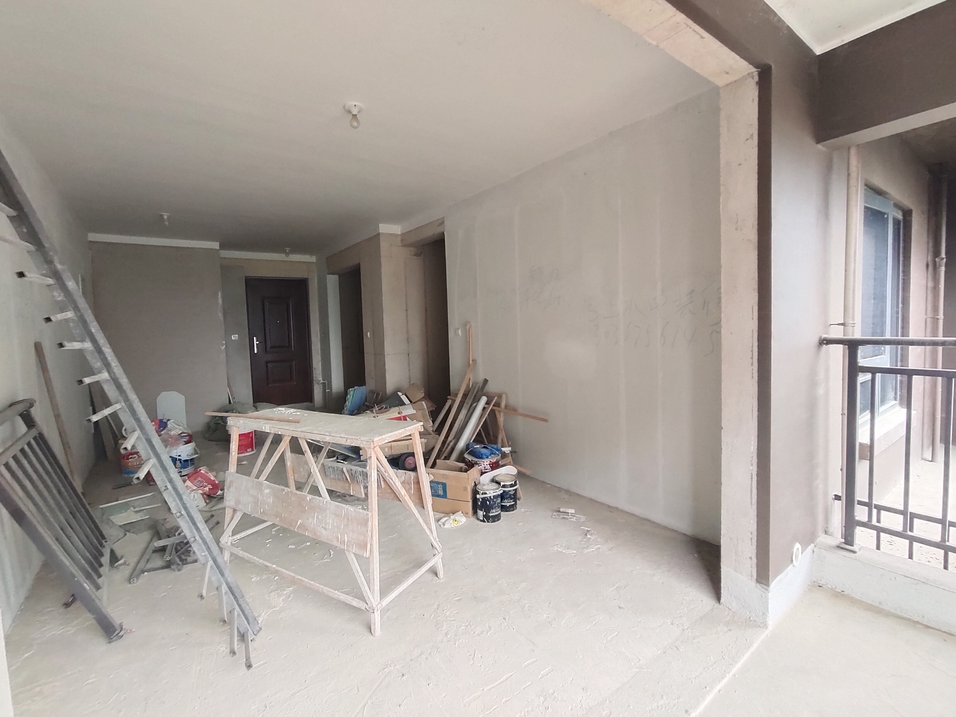 荣盛花语书苑 3室2厅1卫 55.0万 荣盛花语书苑 3室2厅1卫 55.0万客厅