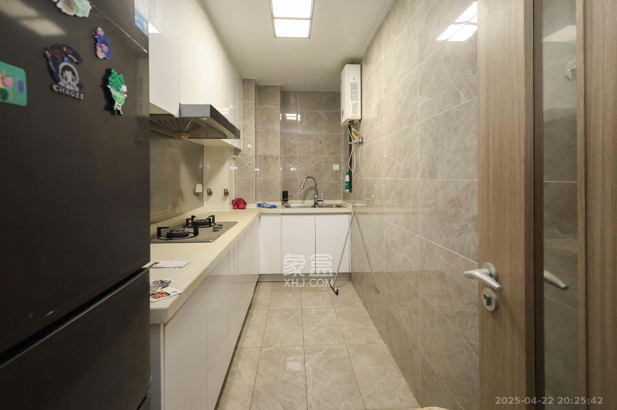 新城和樾(新城和樾公馆) 3室2厅2卫 78.0万 新城和樾(新城和樾公馆) 3室2厅2卫 78.0万厨房