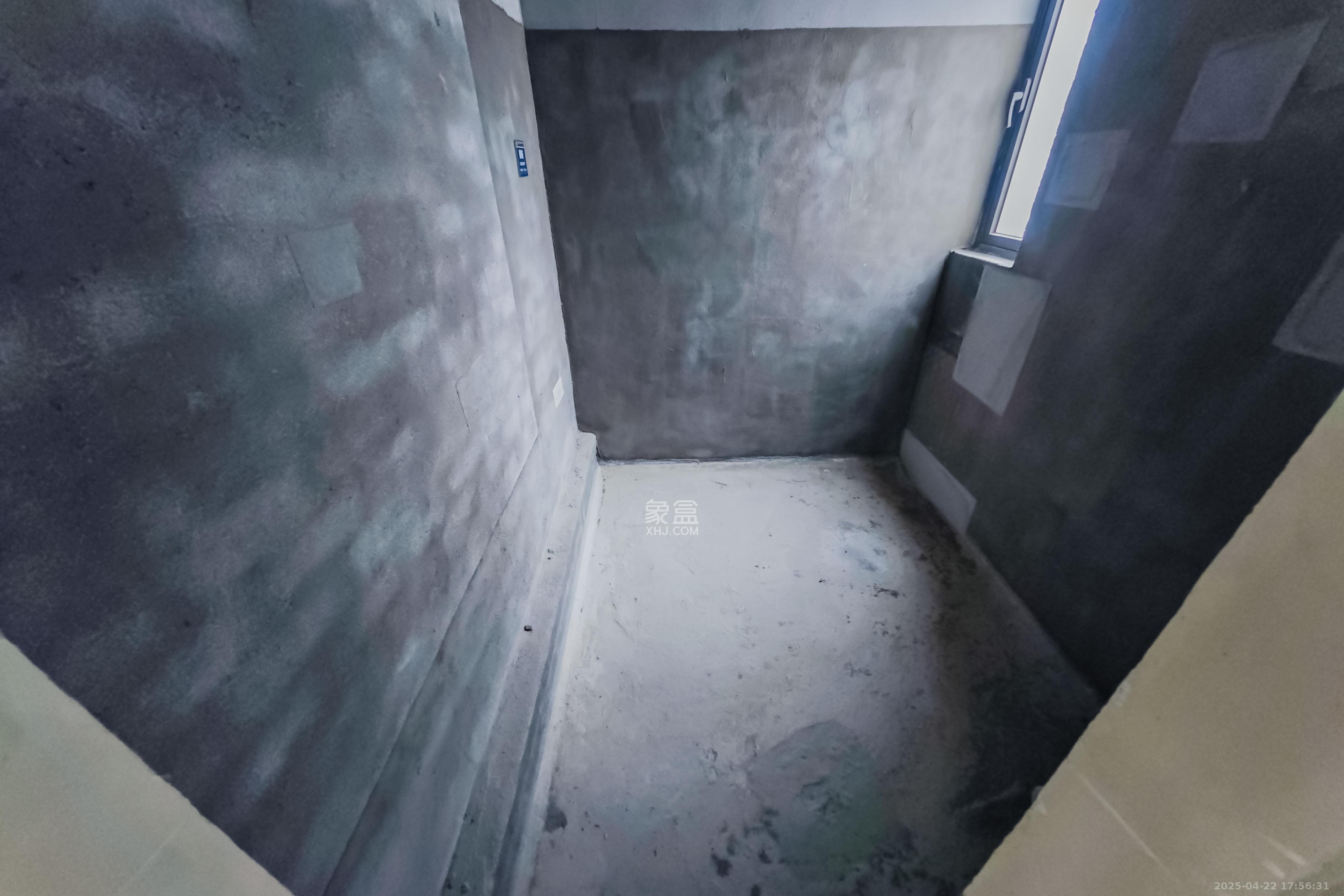 建发玖洲和玺  4室2厅2卫   145.00万