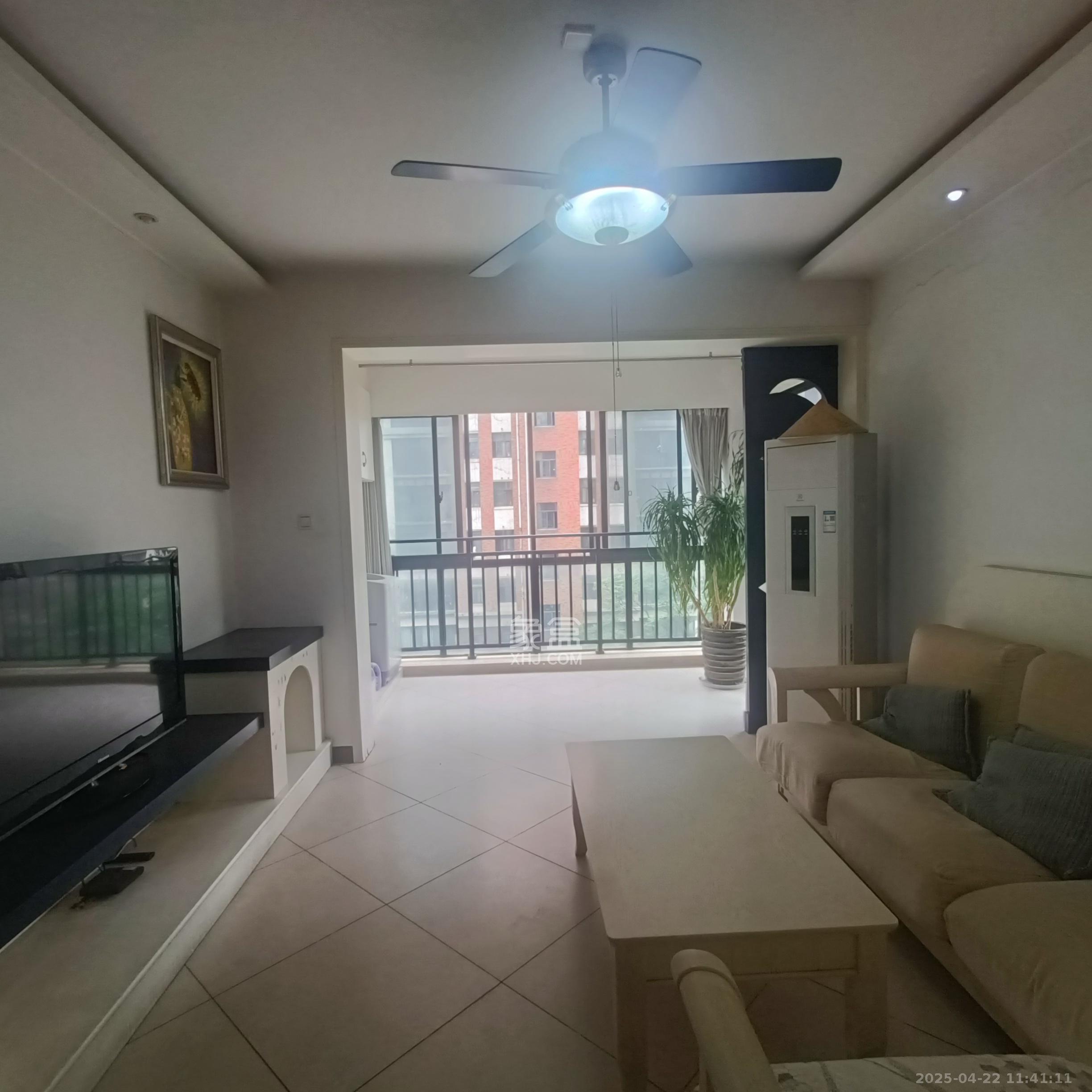 海拔东方 3室2厅1卫 2500.0元/月 海拔东方 3室2厅1卫 2500.0元/月室内图