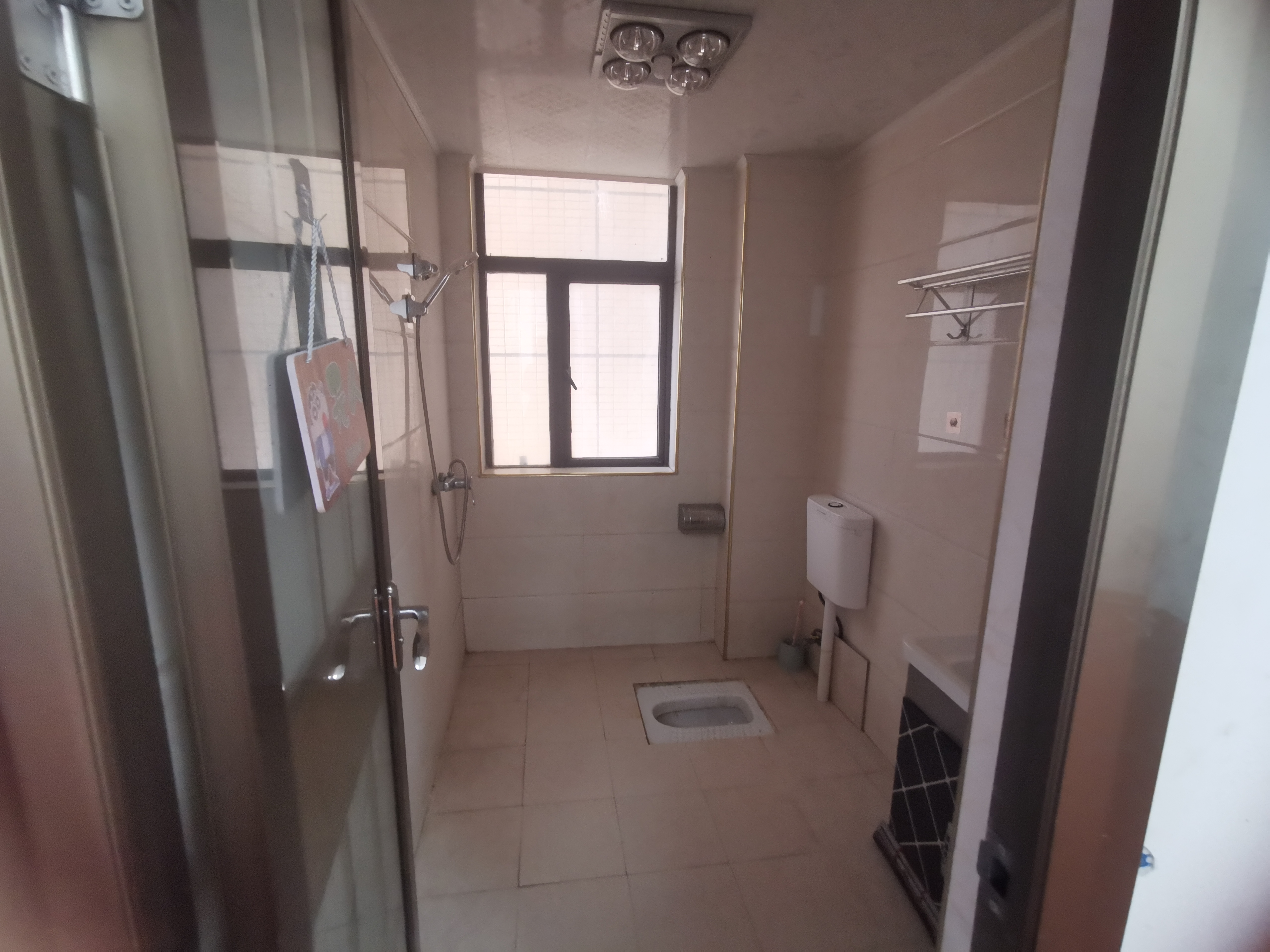 万豪城市花园 3室2厅2卫 2000.0元/月 万豪城市花园 3室2厅2卫 2000.0元/月室内图