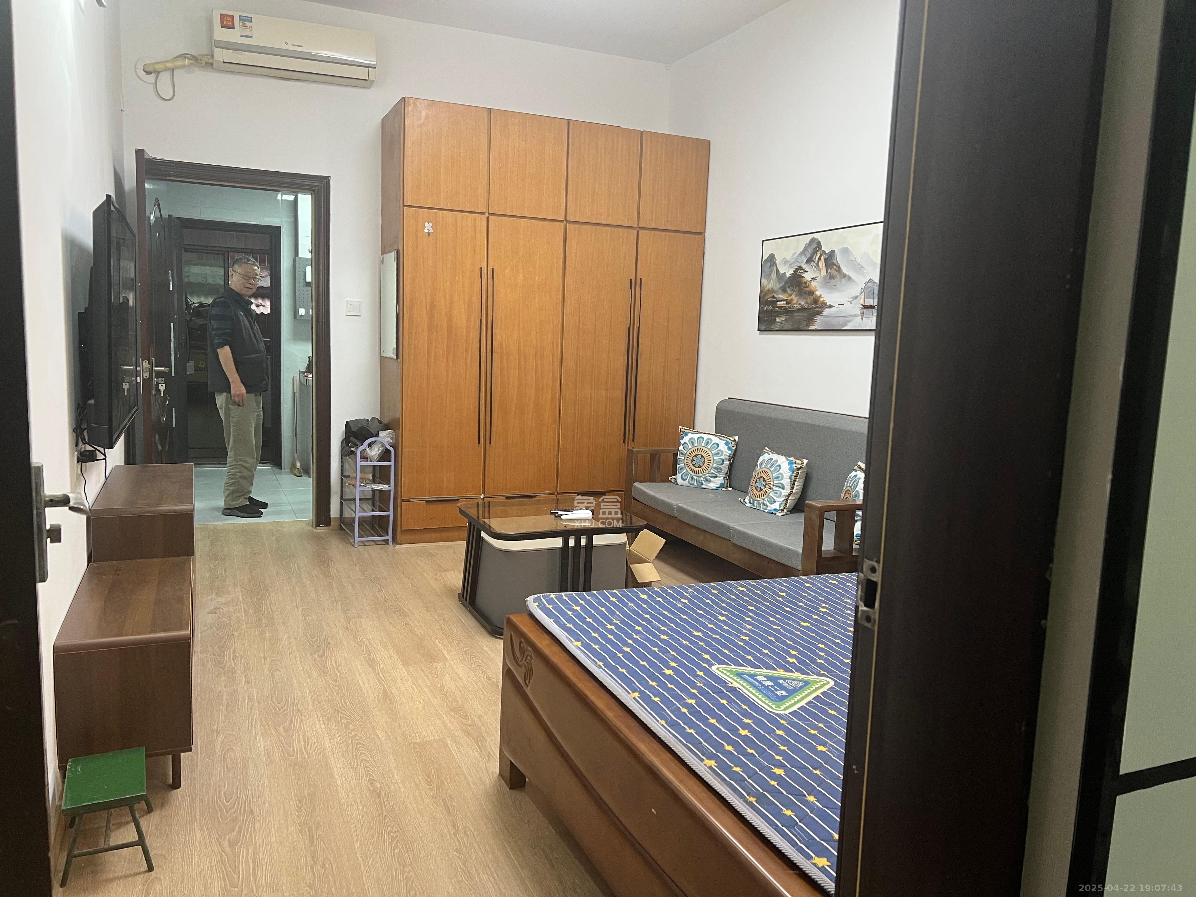水泵厂宿舍  1室1厅1卫   1600.00元/月室内图
