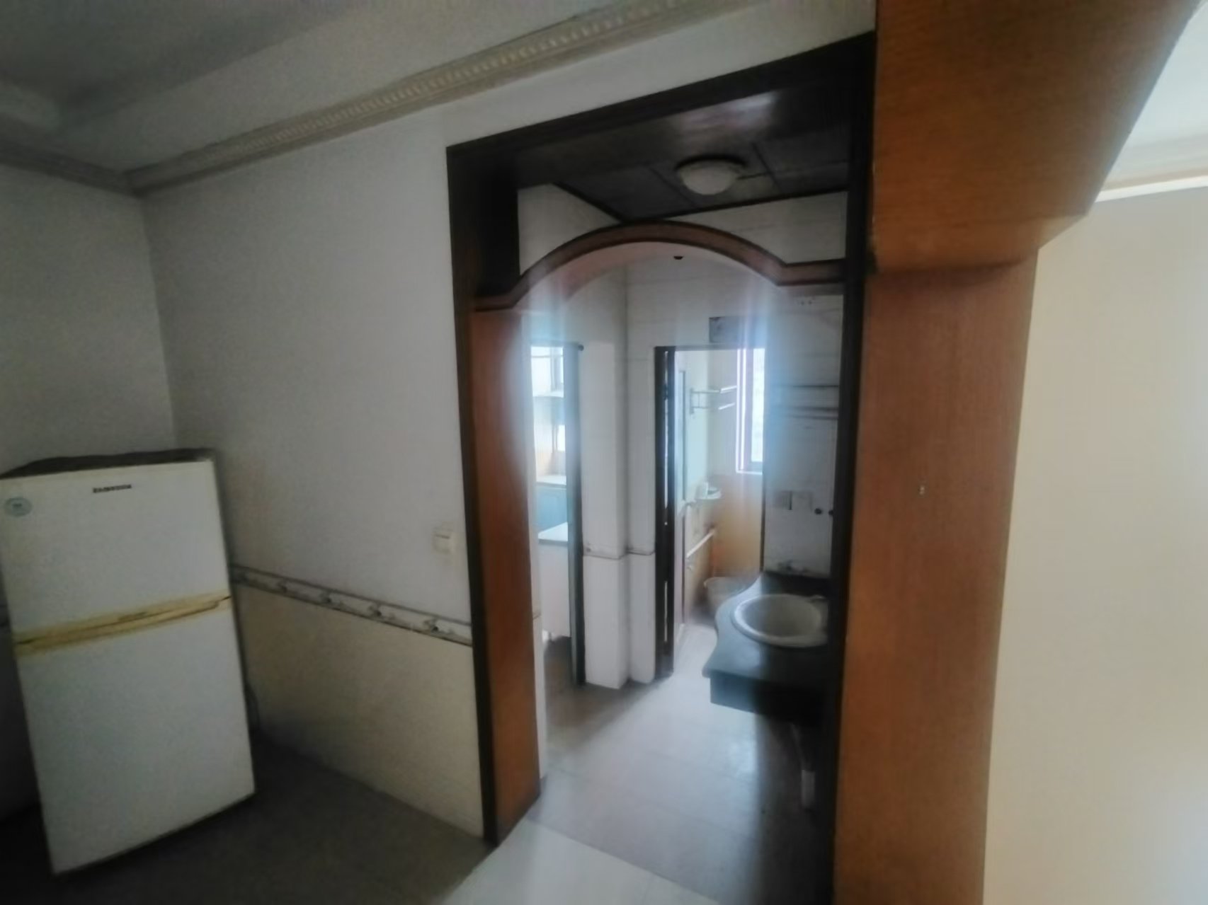 银竹苑小区  3室2厅1卫    21.8万 银竹苑小区  3室2厅1卫    21.8万室内图