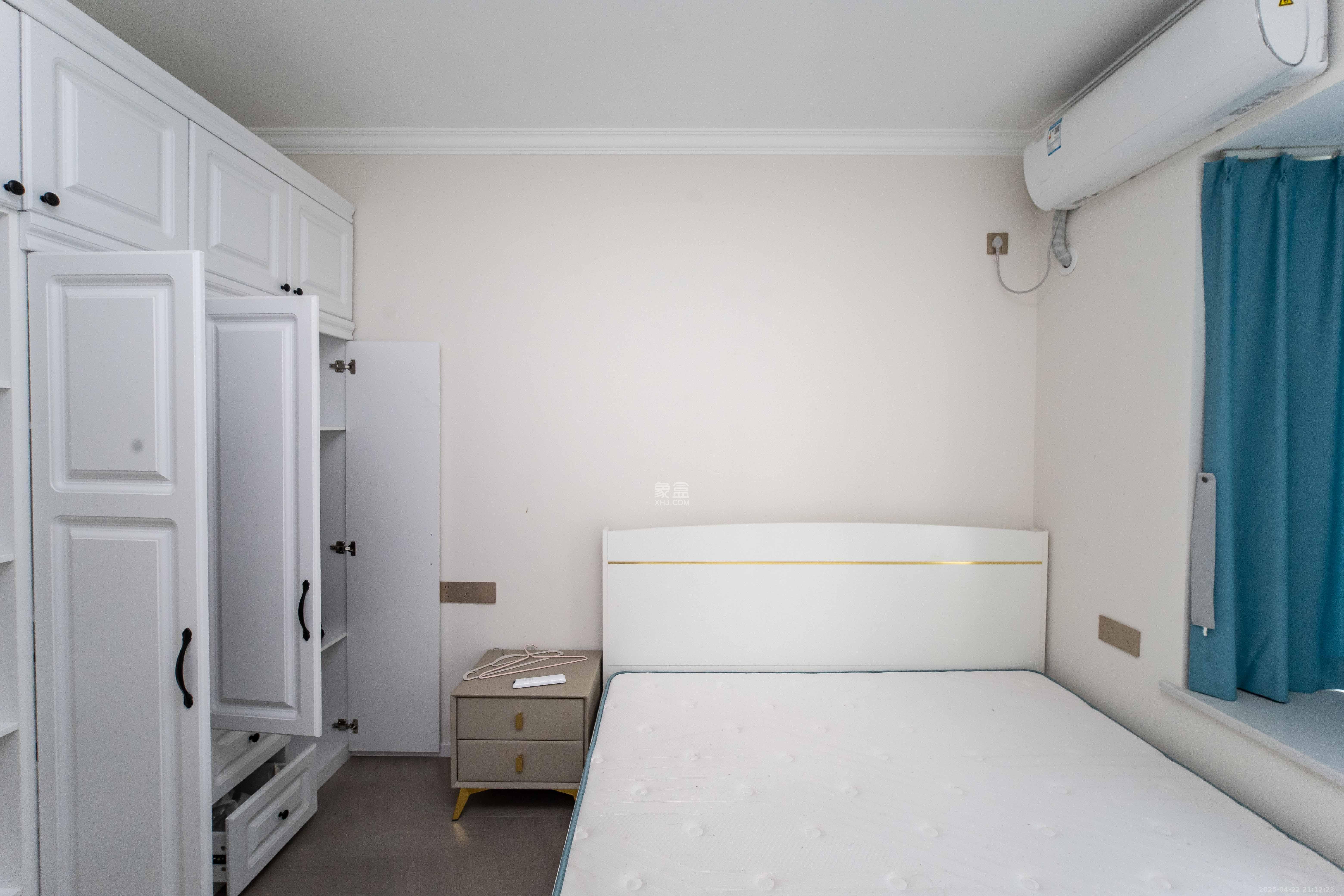 德奥悦东方 4室2厅3卫 249.00万 德奥悦东方 4室2厅3卫 249.00万卧室