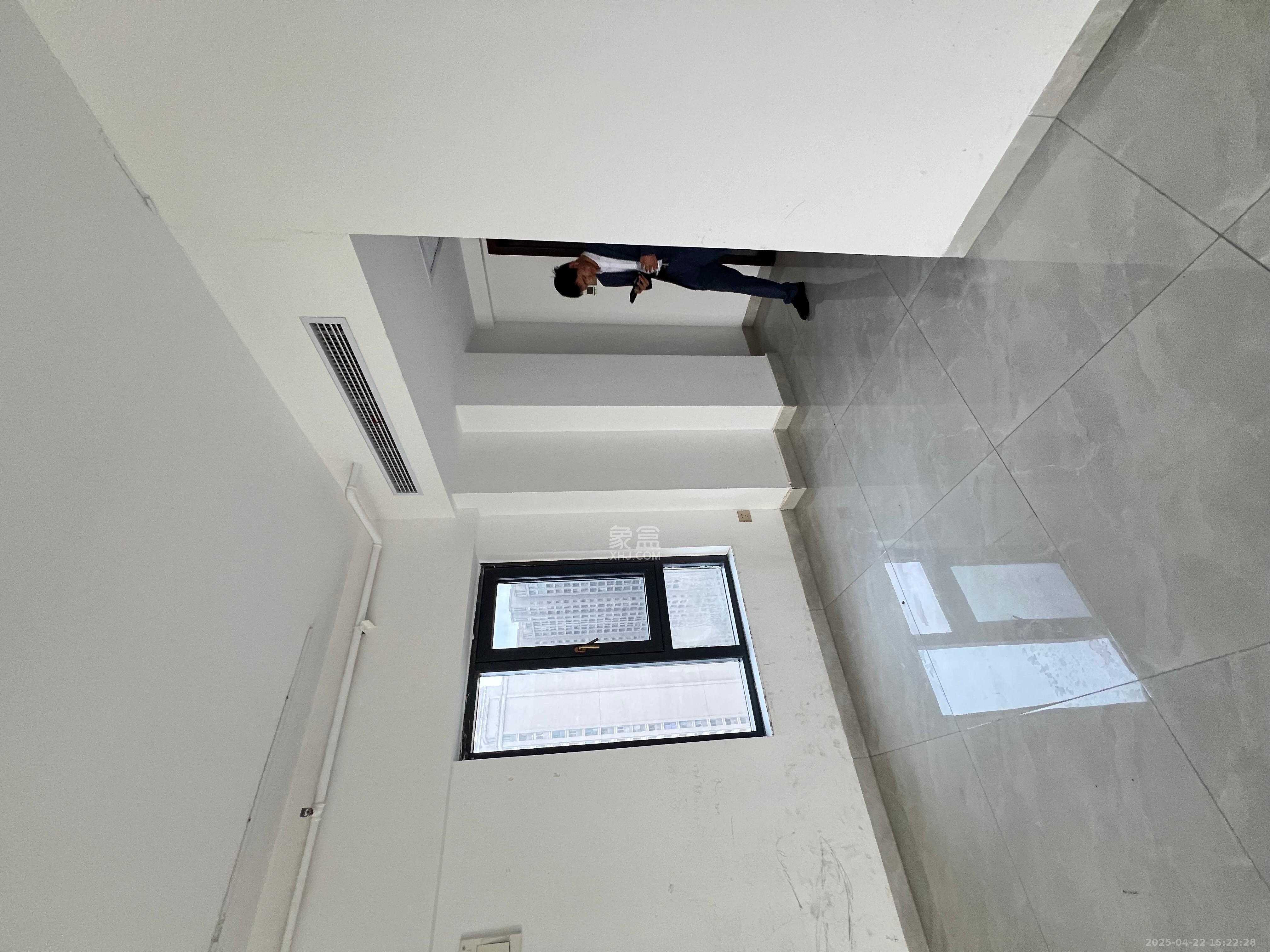 中交里城 1室1厅1卫 1500.0元/月 中交里城 1室1厅1卫 1500.0元/月室内图