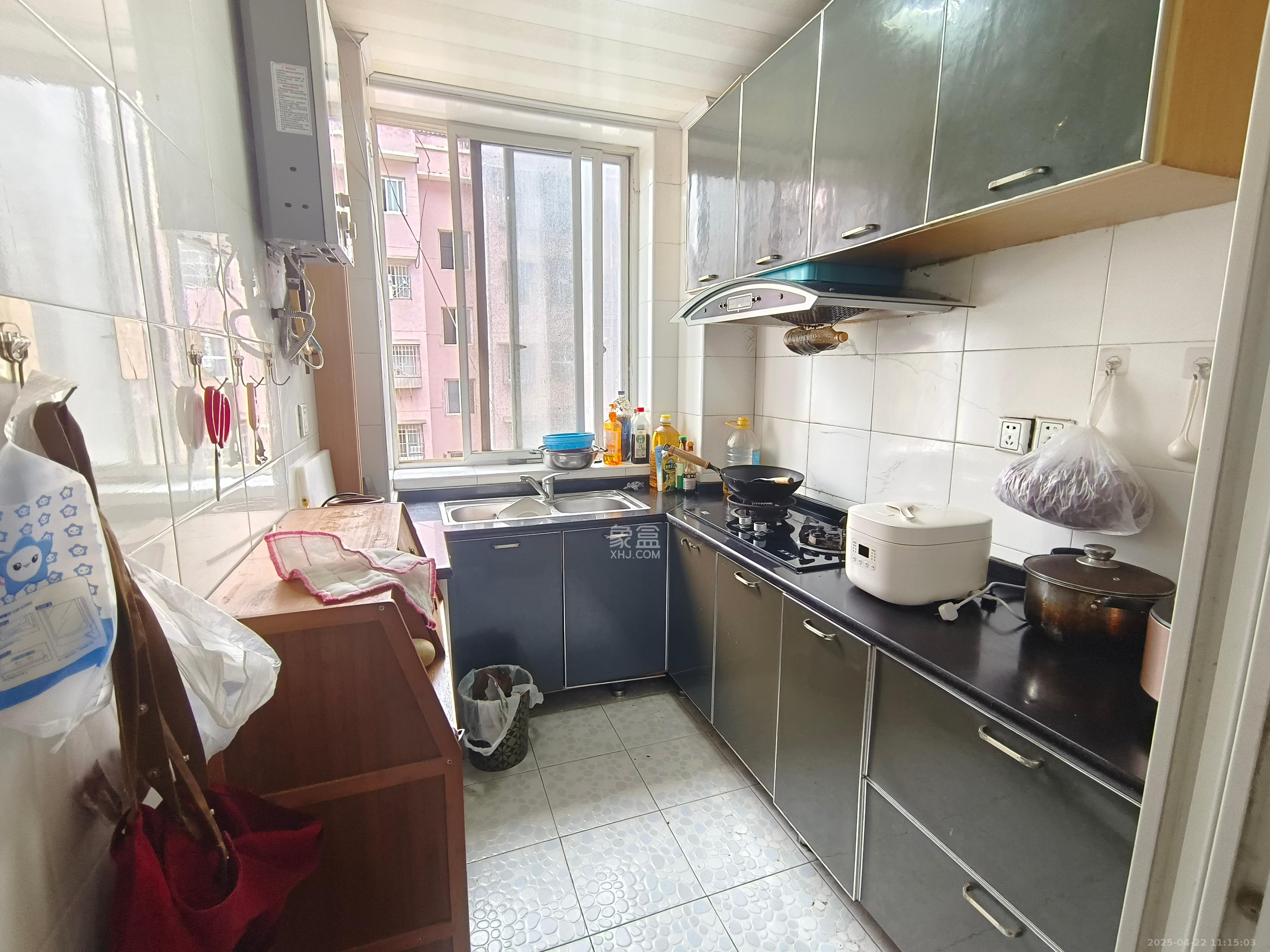 龙吉湾小区(龙瑞尚苑) 2室1厅1卫 1400.0元/月 龙吉湾小区(龙瑞尚苑) 2室1厅1卫 1400.0元/月室内图