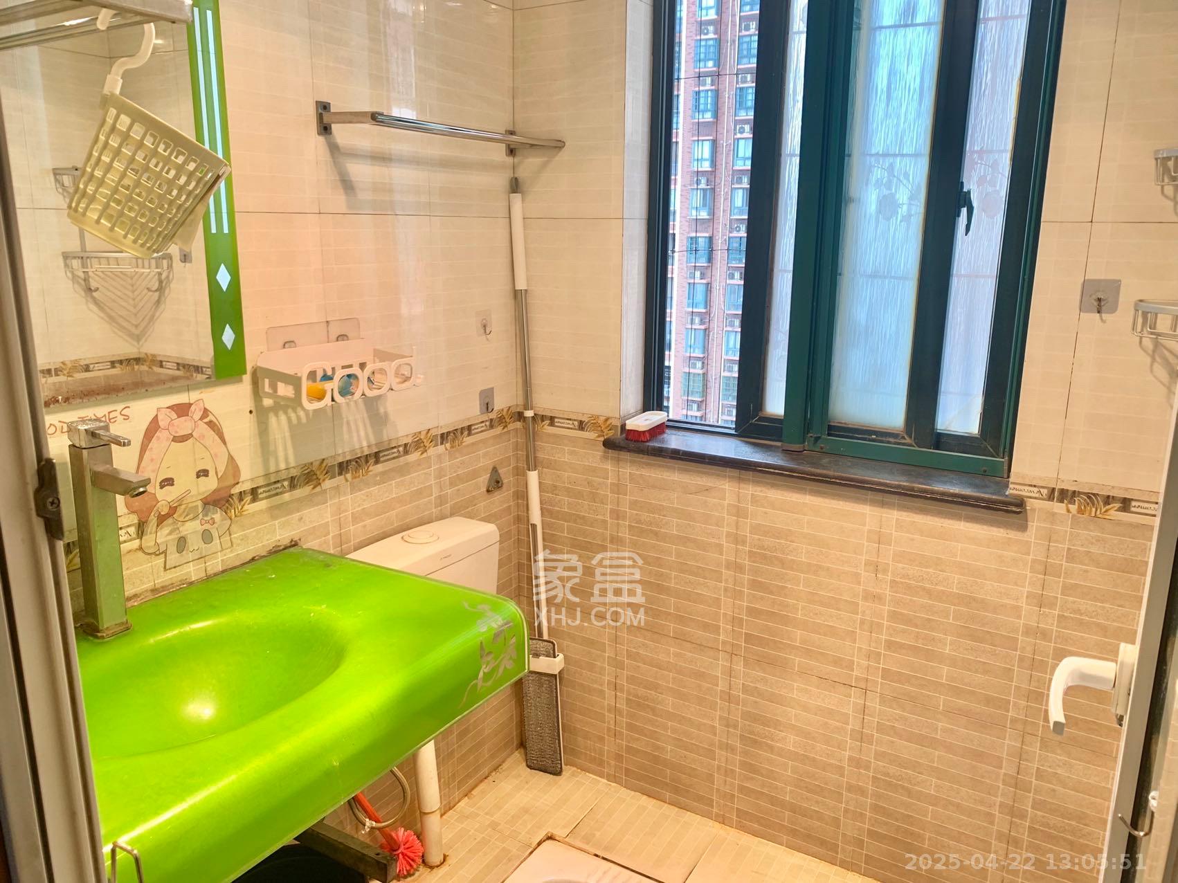 东玺门  2室2厅1卫   2400.00元/月室内图