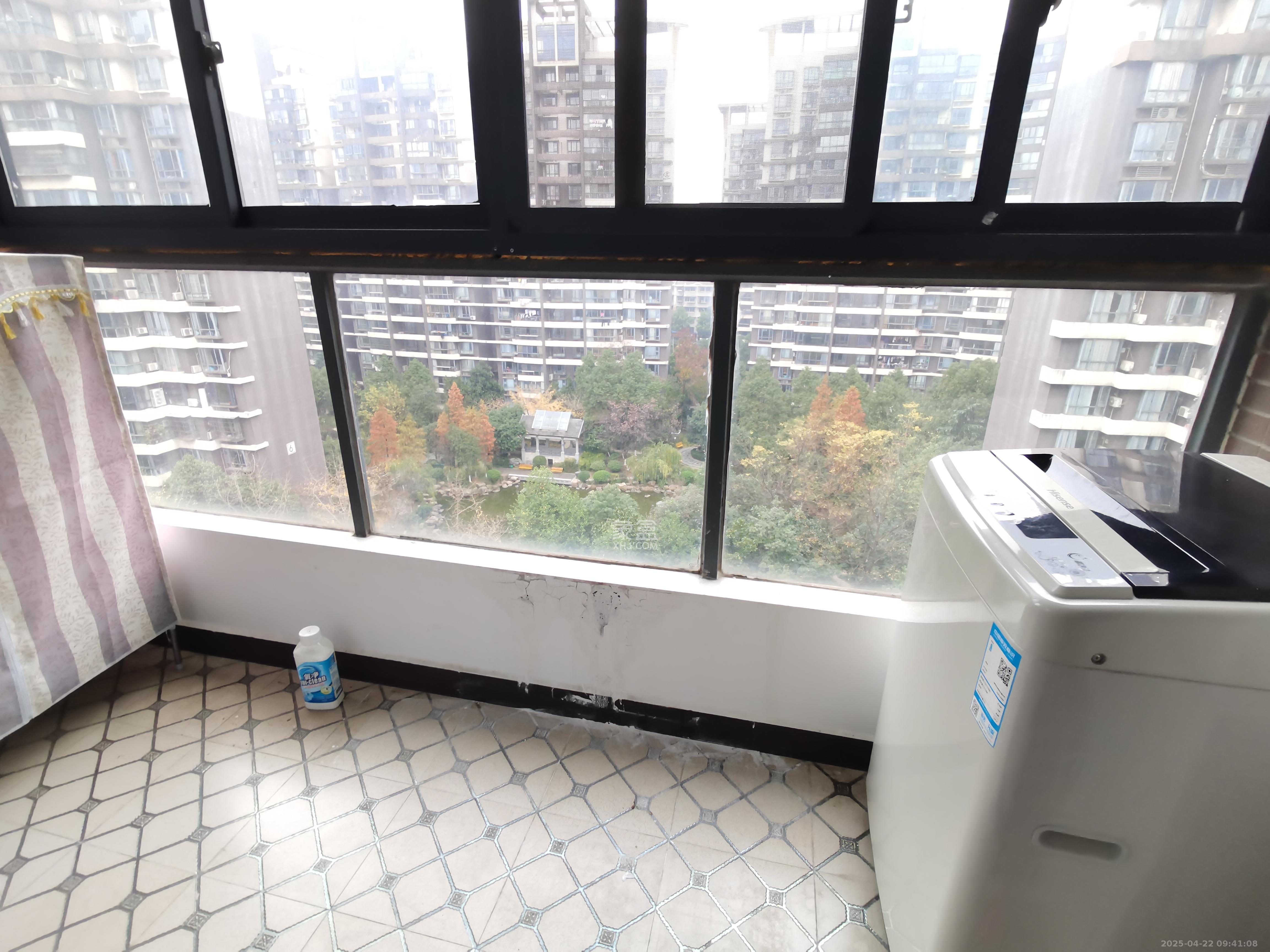 西子花苑  3室2厅2卫   3400.00元/月室内图