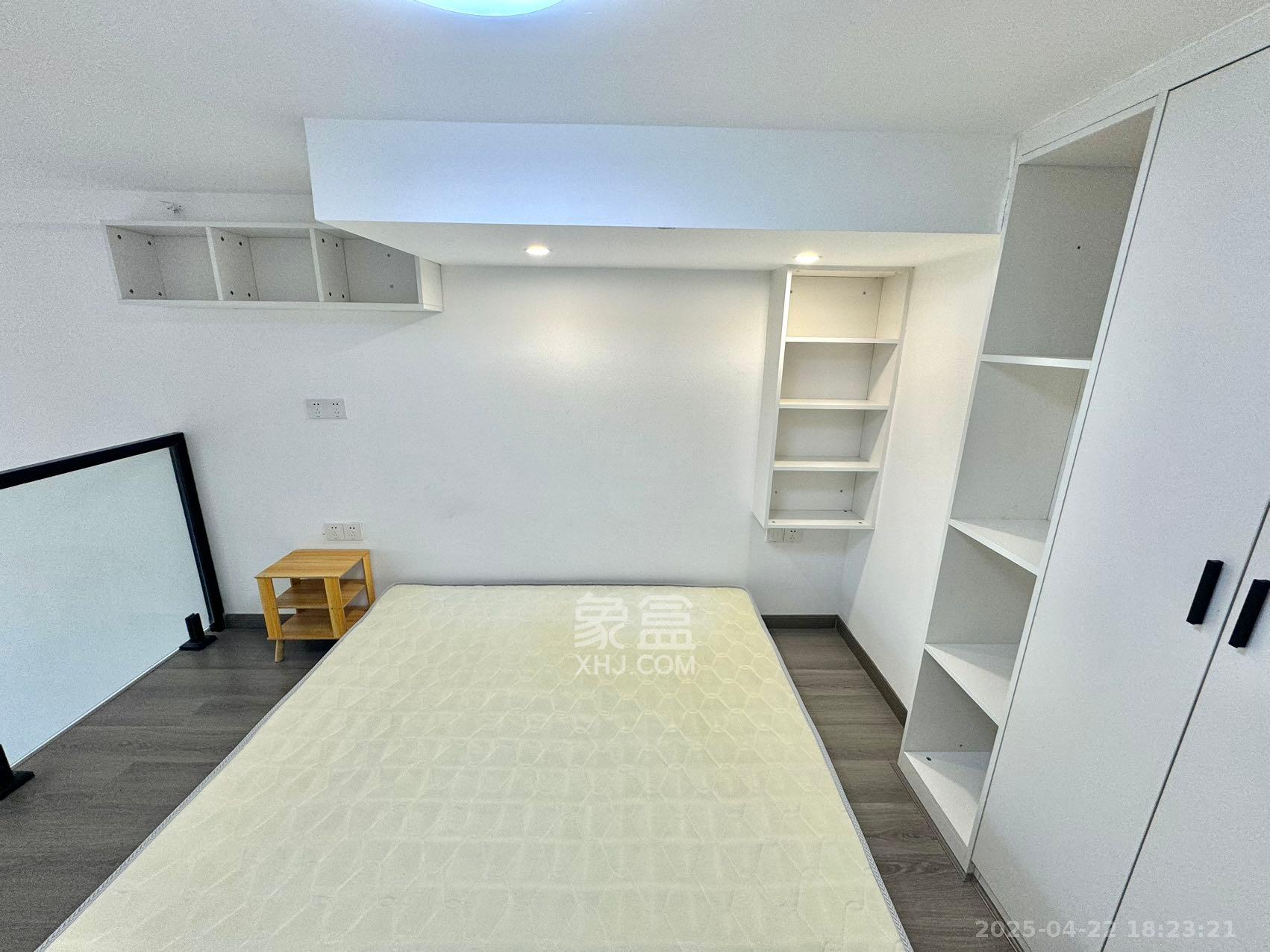 新长海D1站  1室1厅1卫    1250.0元/月 新长海D1站  1室1厅1卫    1250.0元/月室内图