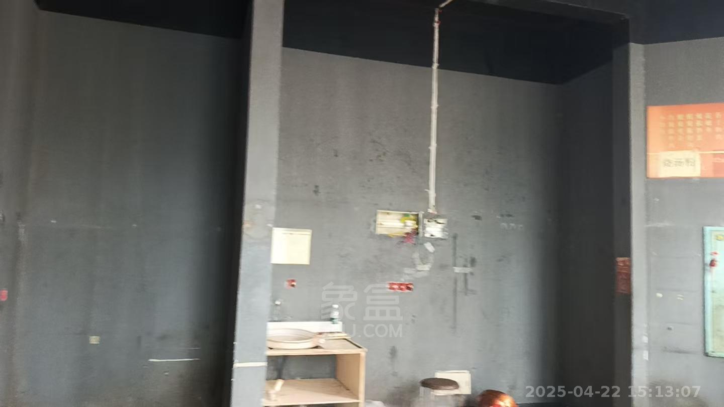 学府华庭 1室1厅1卫 4000.0元/月 学府华庭 1室1厅1卫 4000.0元/月室内图