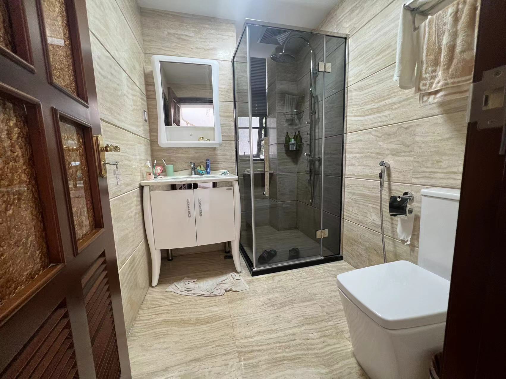 万科浪琴湾 6室2厅3卫 1469.0万 万科浪琴湾 6室2厅3卫 1469.0万室内图