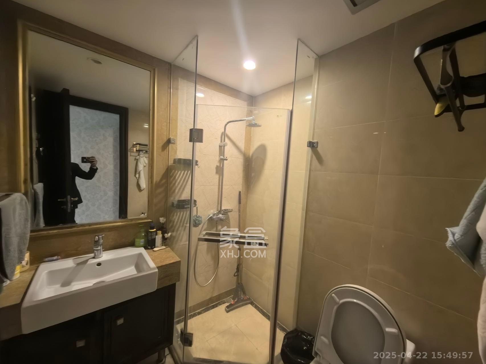 华远隆玺 4室2厅3卫 15000.0元/月 华远隆玺 4室2厅3卫 15000.0元/月室内图