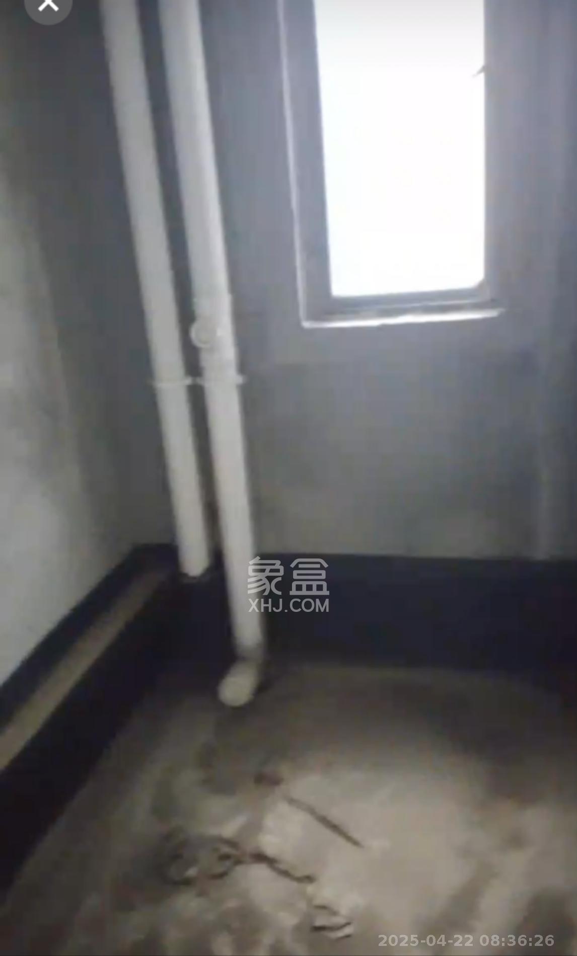 中粮自然天城 3室2厅2卫 900.0元/月 中粮自然天城 3室2厅2卫 900.0元/月室内图