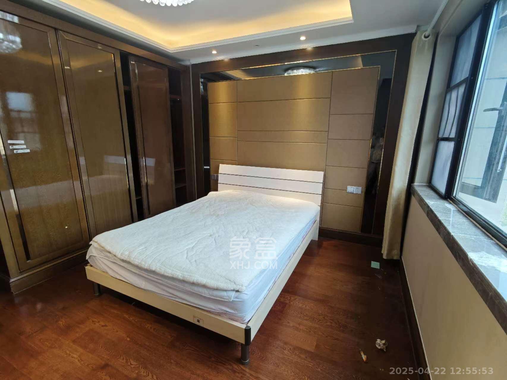 恒大御景天下城一期 3室2厅2卫 2700.0元/月 恒大御景天下城一期 3室2厅2卫 2700.0元/月室内图