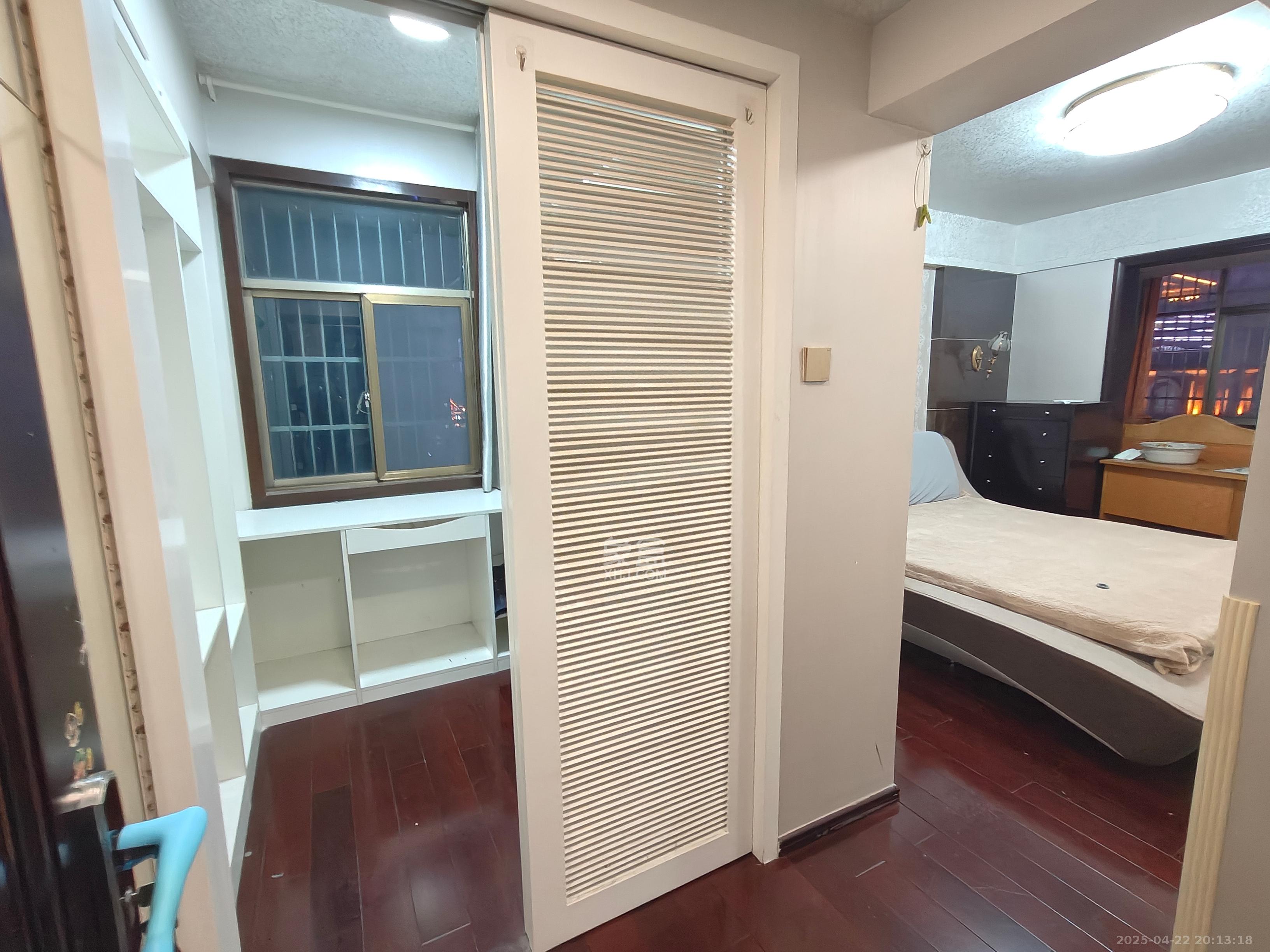 王府井公寓(福源公寓)  5室2厅1卫    8000.0元/月 王府井公寓(福源公寓)  5室2厅1卫    8000.0元/月室内图