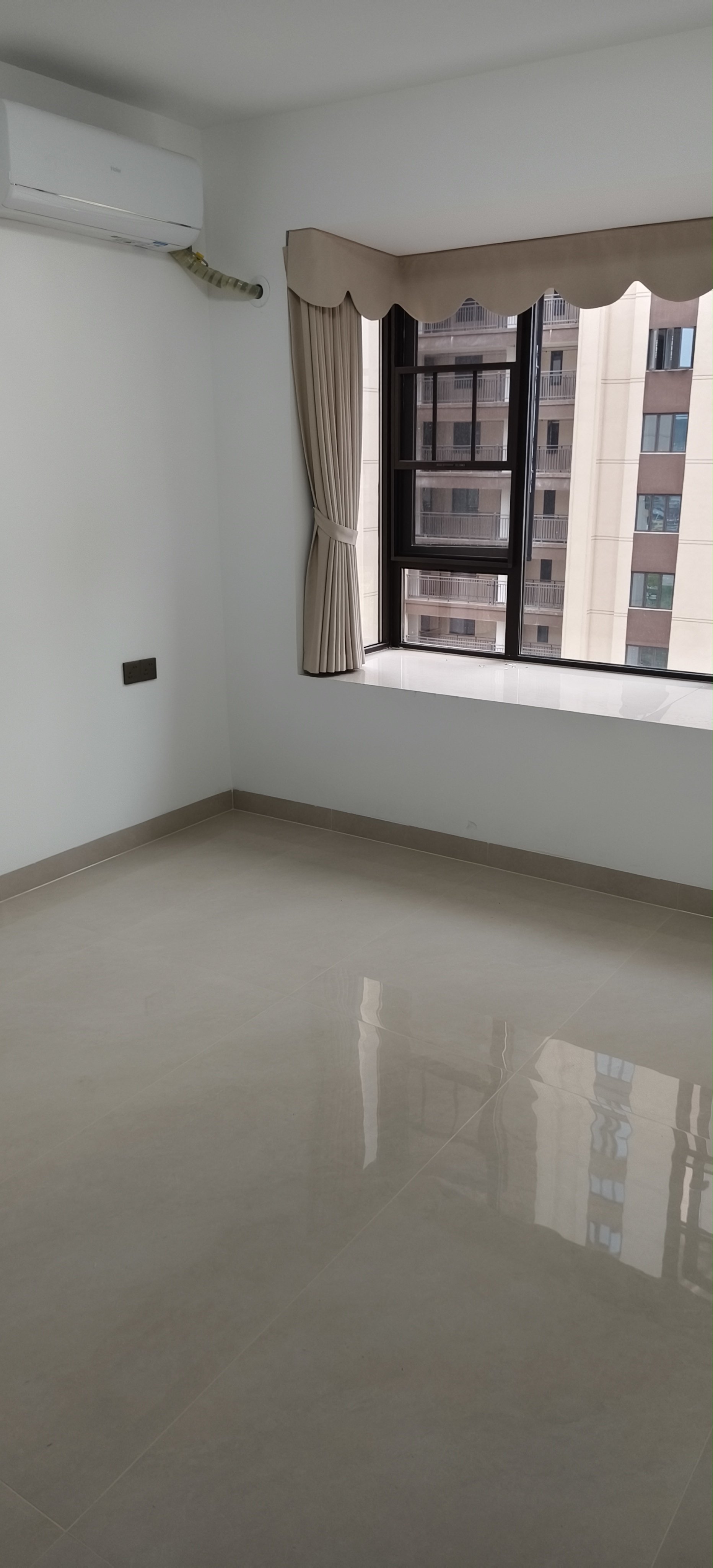 天空之眼-君天公馆 3室2厅2卫 2000.0元/月 天空之眼-君天公馆 3室2厅2卫 2000.0元/月室内图