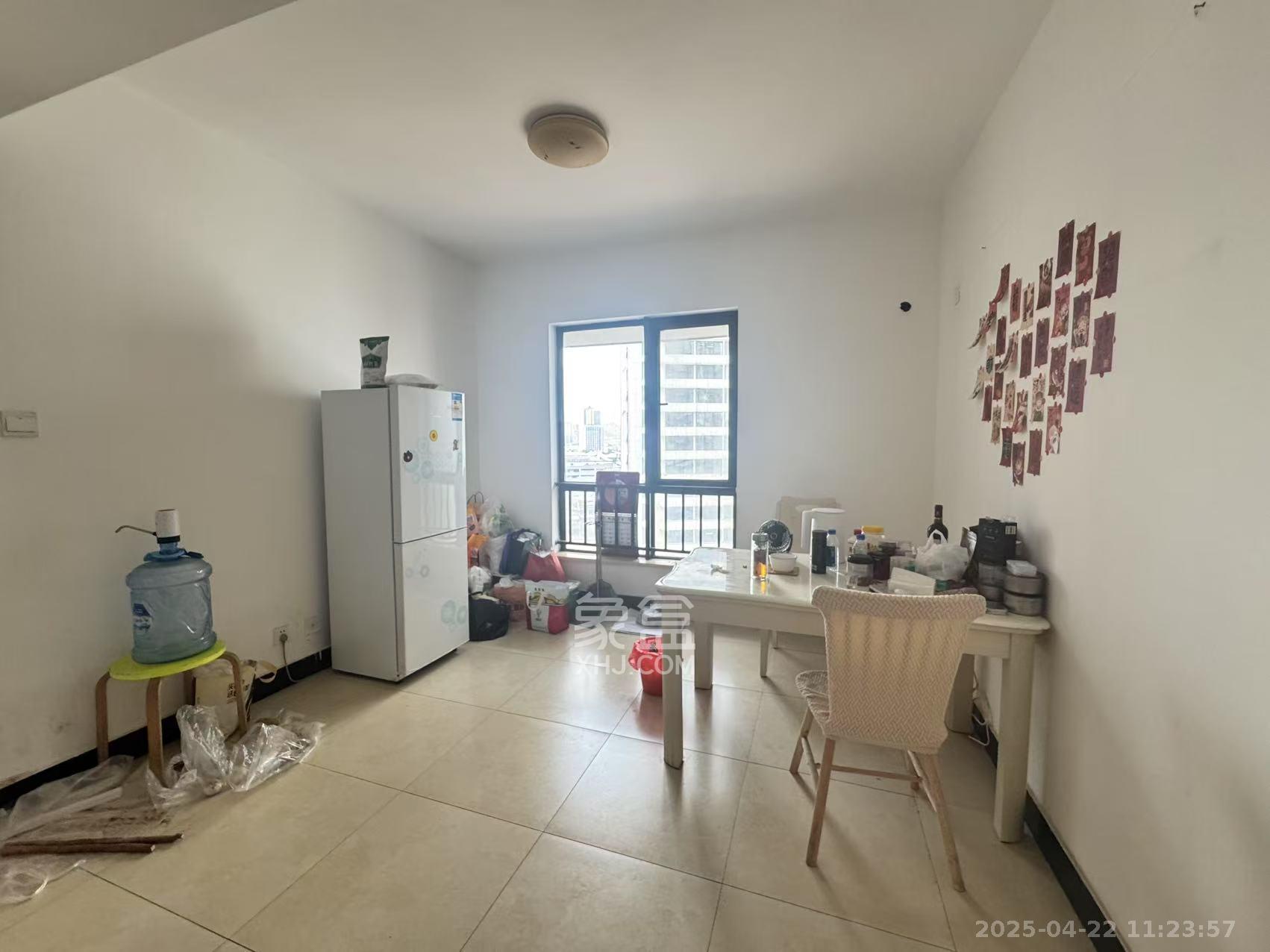 达美D6区 4室2厅2卫 3700.0元/月 达美D6区 4室2厅2卫 3700.0元/月室内图