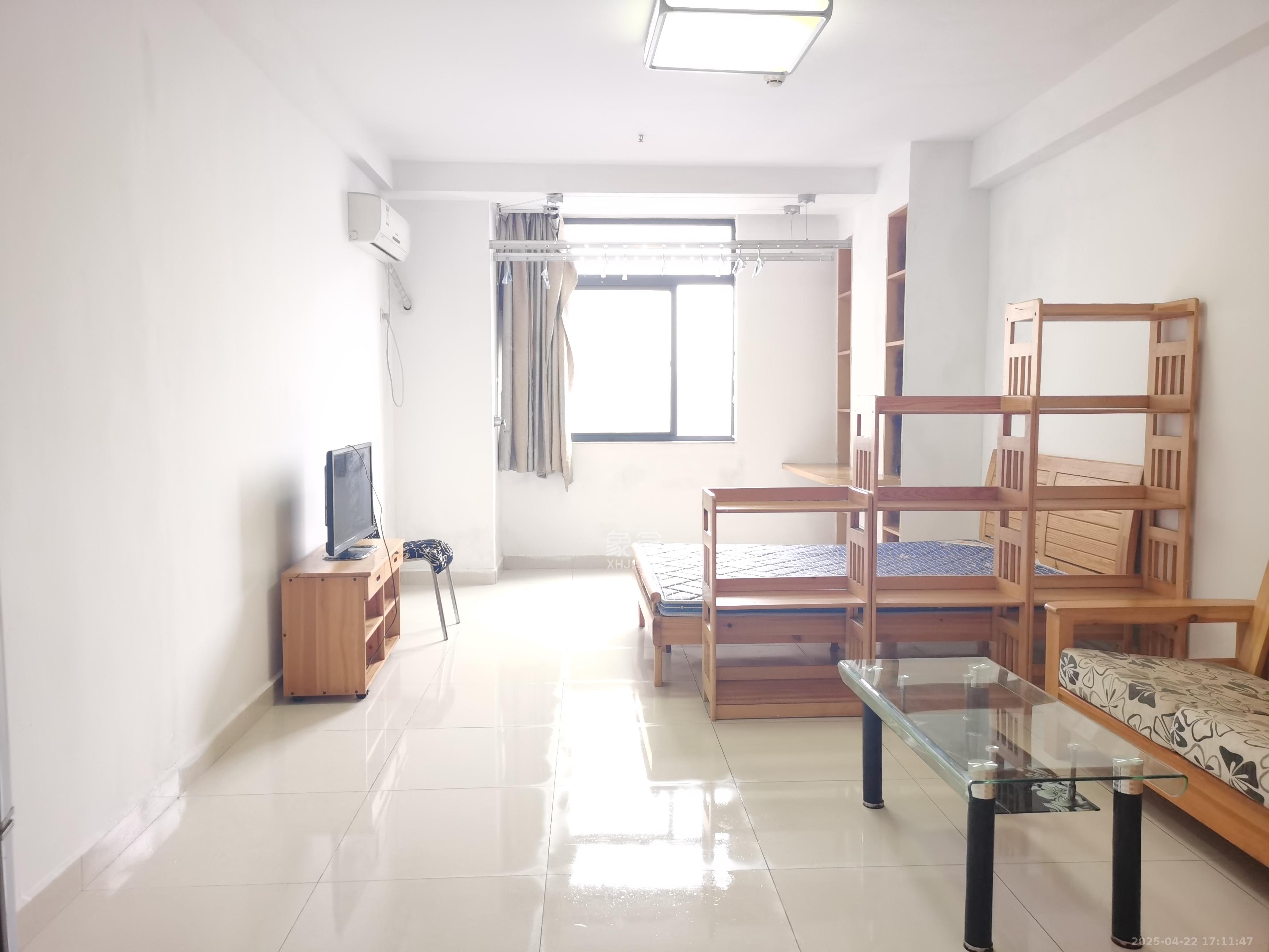 湘聚大厦  1室0厅0卫   1500.00元/月