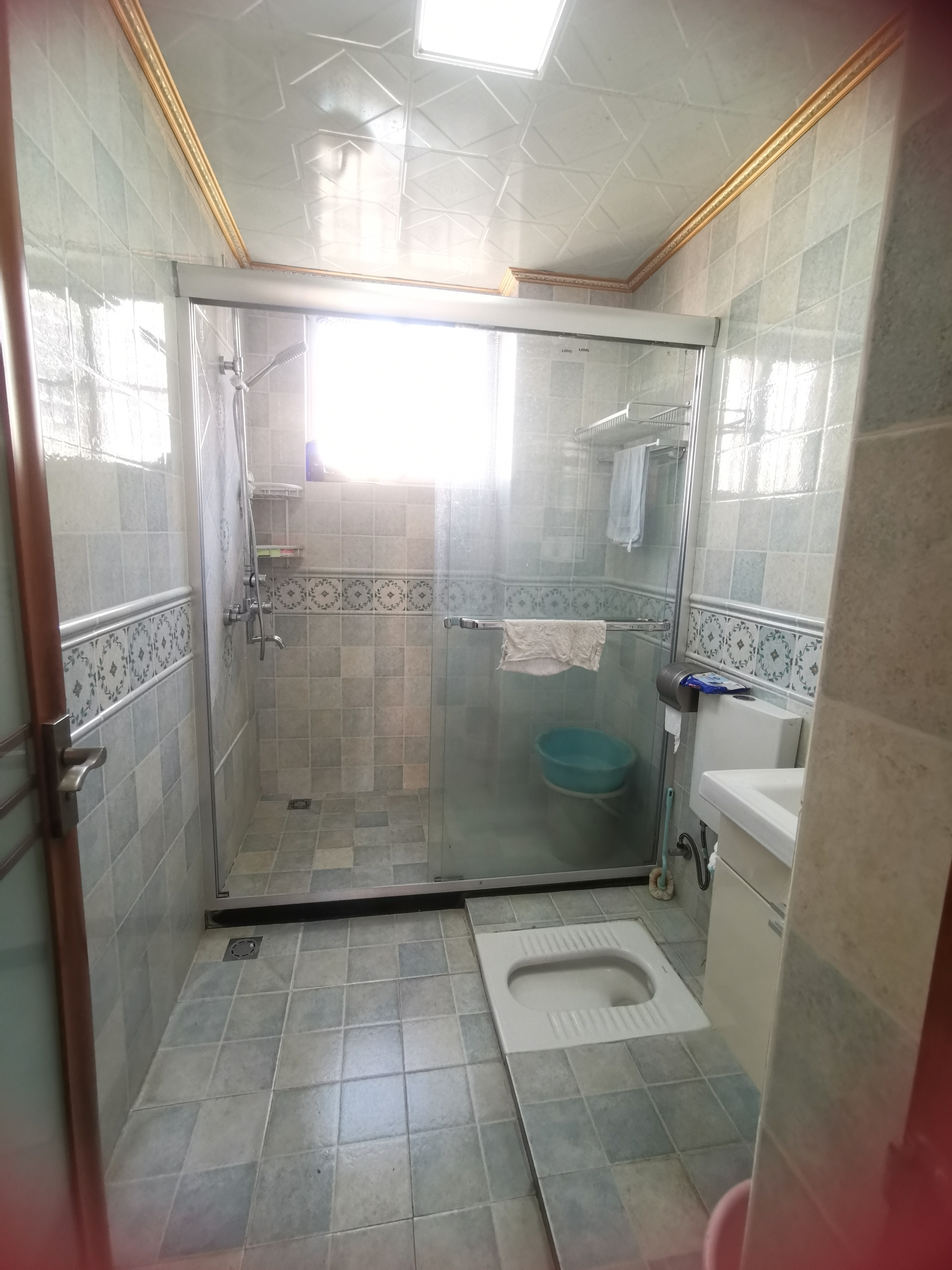 帝和华庭 3室2厅2卫 155.0万 帝和华庭 3室2厅2卫 155.0万客厅