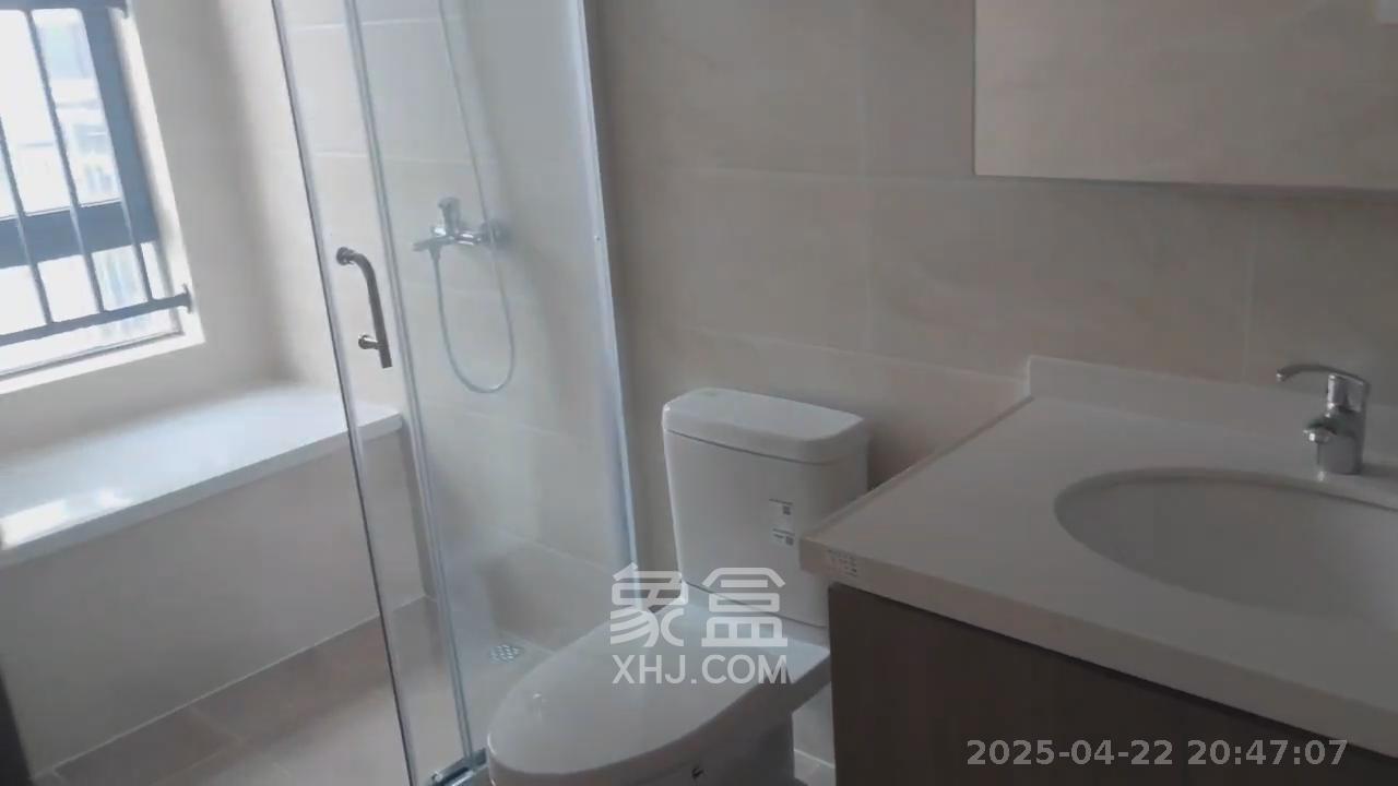 保利中环广场（保利中悦苑）  4室2厅2卫   4500.00元/月室内图