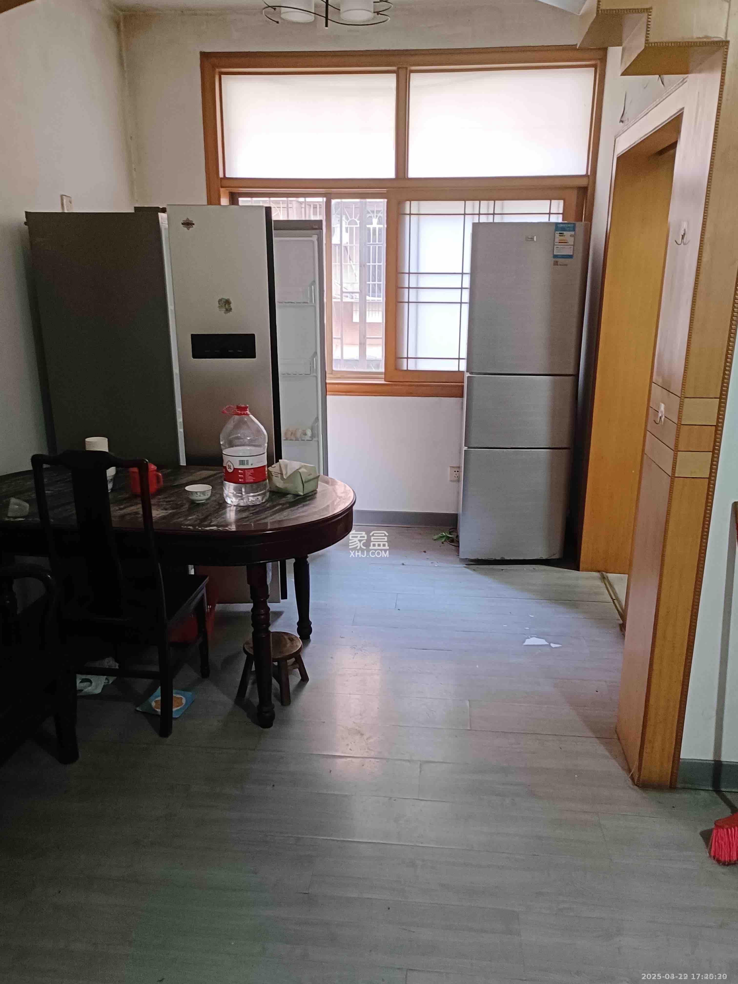 湘雅附二宿舍(劳动村) 3室1厅1卫 2500.0元/月 湘雅附二宿舍(劳动村) 3室1厅1卫 2500.0元/月室内图