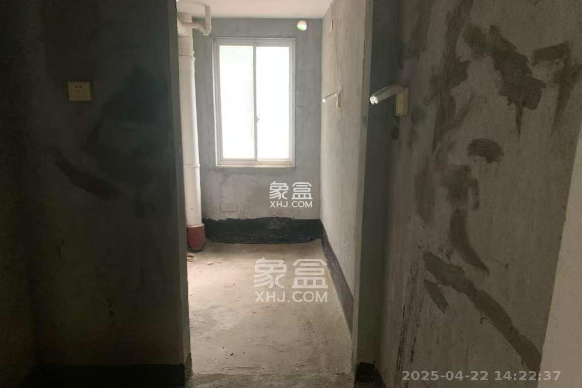 升远君尚嘉筑 5室2厅1卫 2700.0元/月 升远君尚嘉筑 5室2厅1卫 2700.0元/月室内图