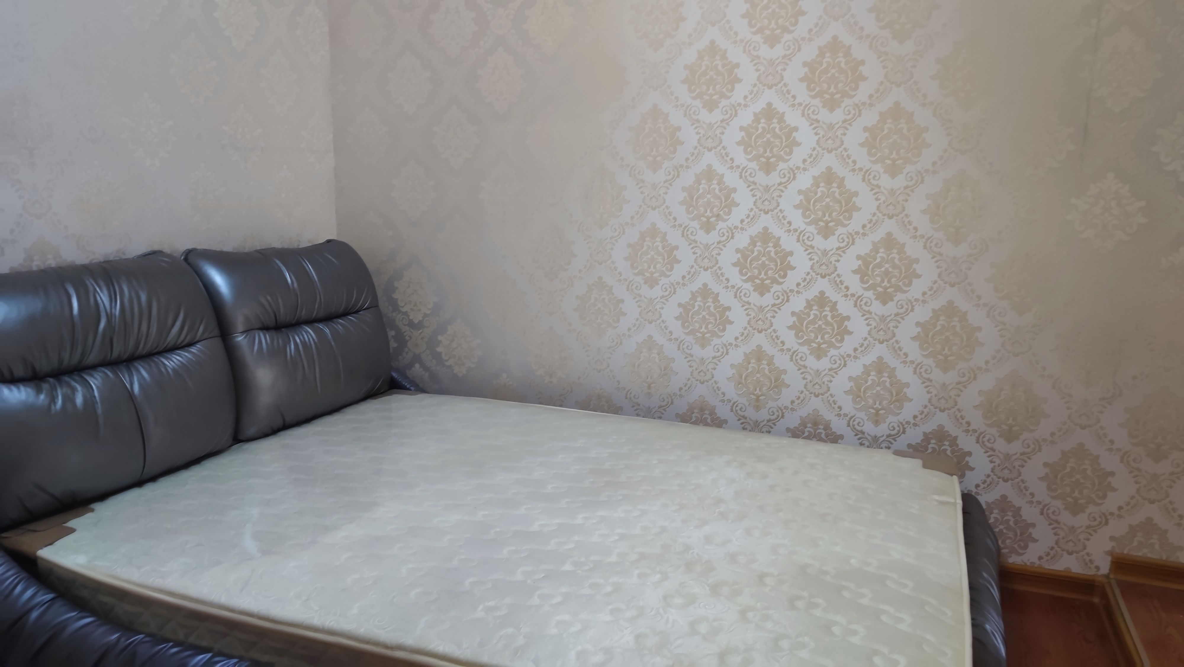 银源春天 2室2厅1卫 1800.0元/月 银源春天 2室2厅1卫 1800.0元/月室内图